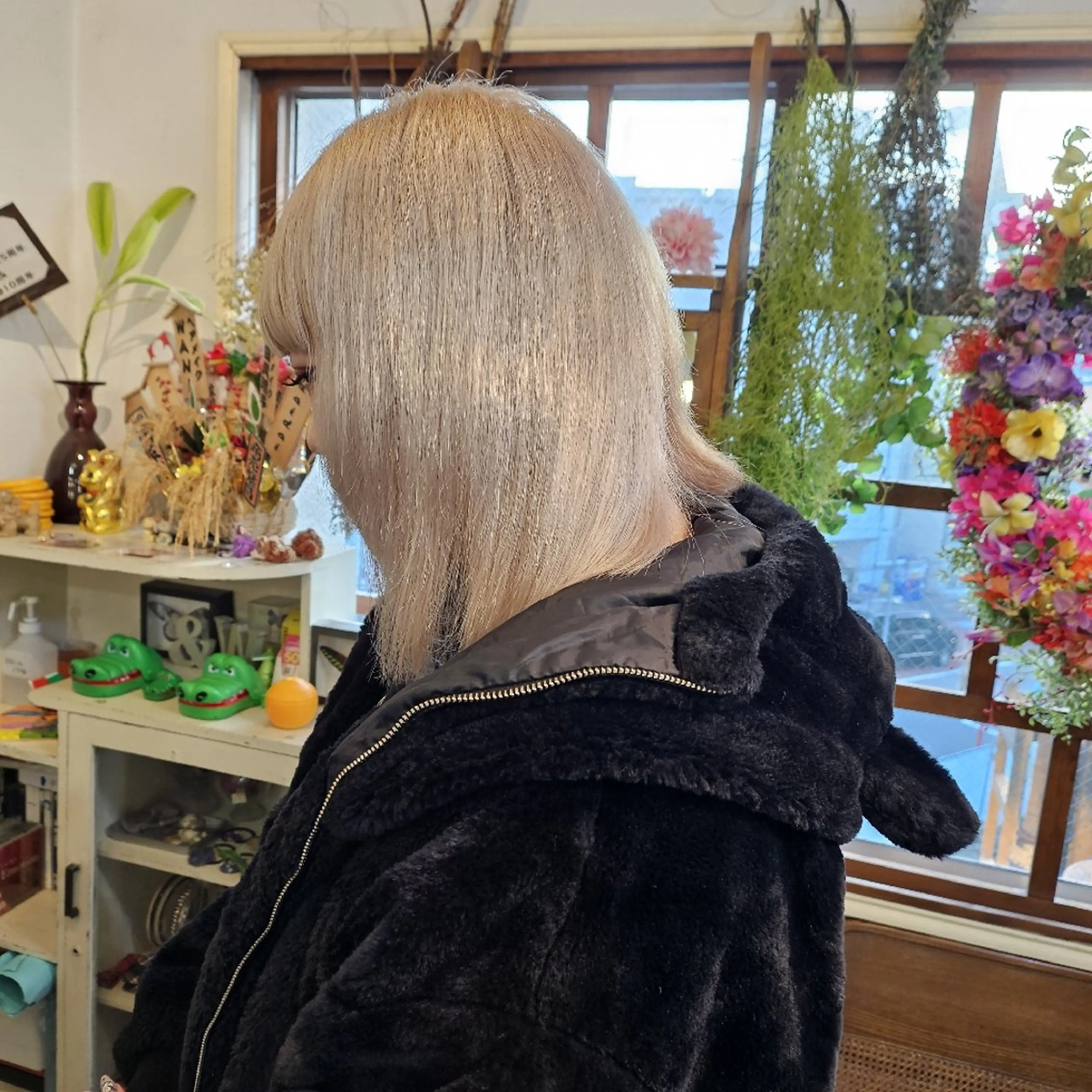 ミディアム カラー ハイトーンカラー ヘアカラー あべかりん/原宿 /マツパ/ハイトーンのヘアスタイル