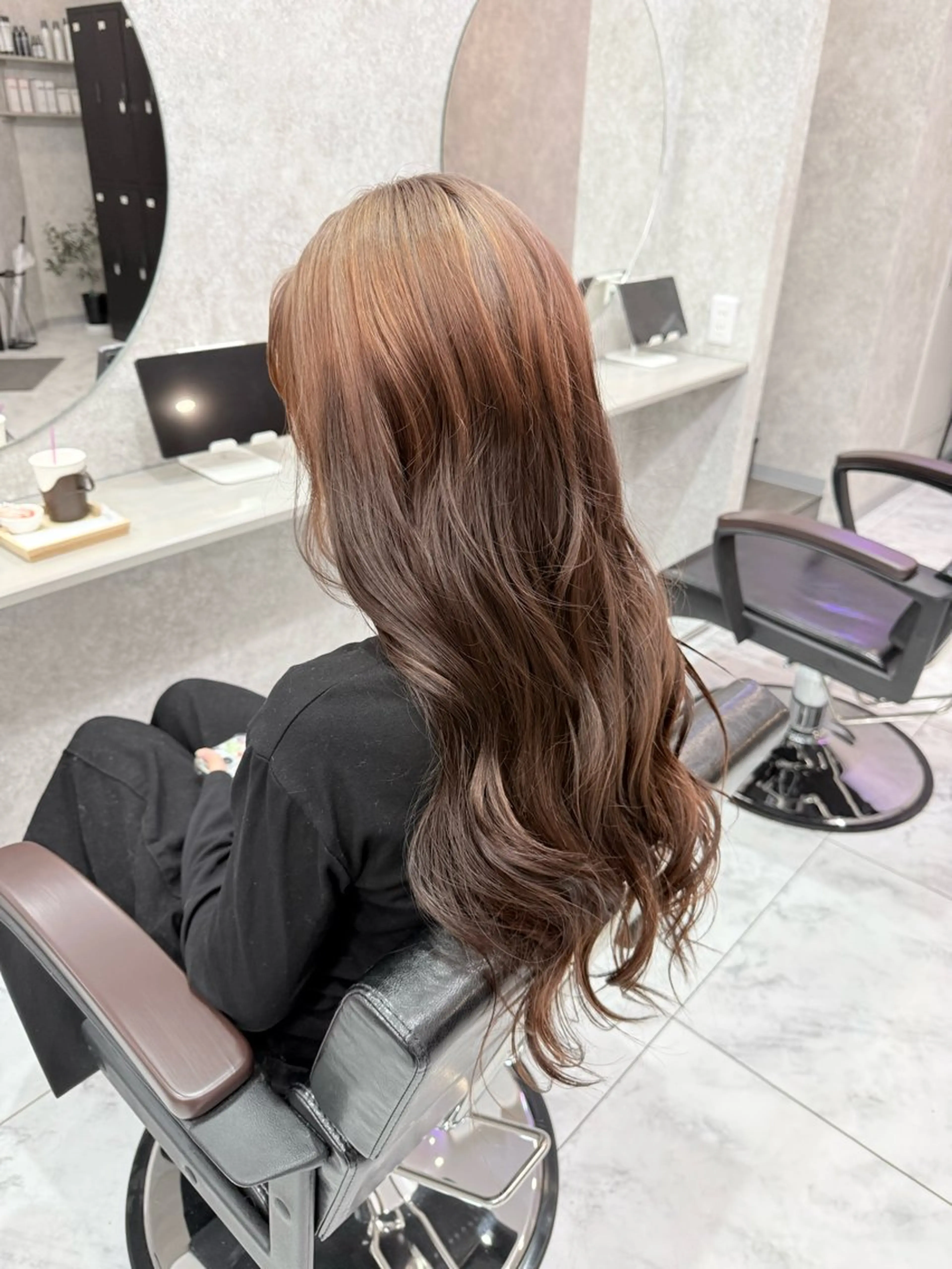 ロング カラー 🌺ハイトーン🌺 矢葺 なぎさ🌺🌺のヘアスタイル