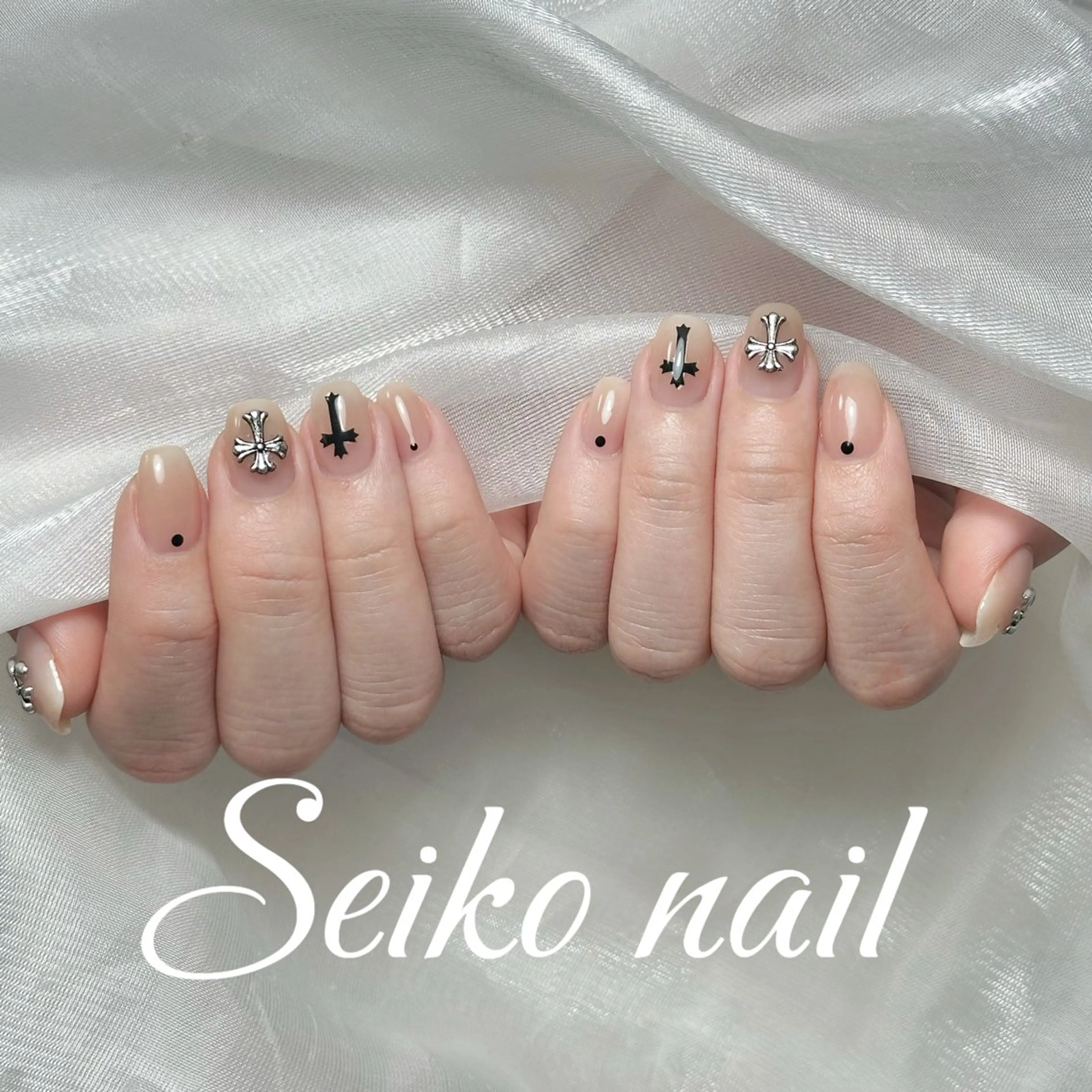 ネイル オーロラネイル 長さ出し フレンチネイル ジェルネイル ガーリー ハンドネイル seiko nail Nanami（渋谷）のネイルデザイン