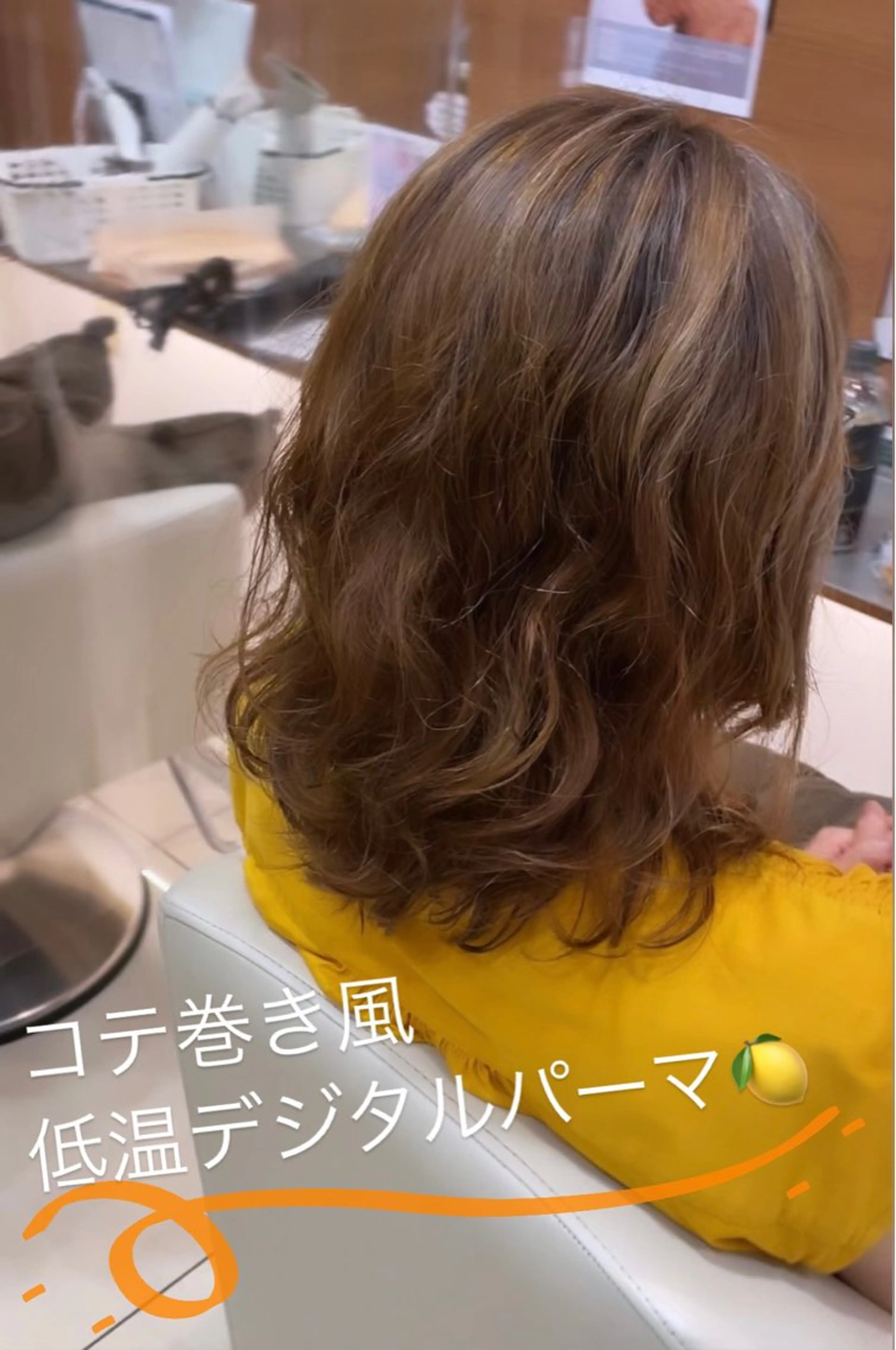 セミロング セミロングパーマ たつみ ひかる🧸のヘアスタイル