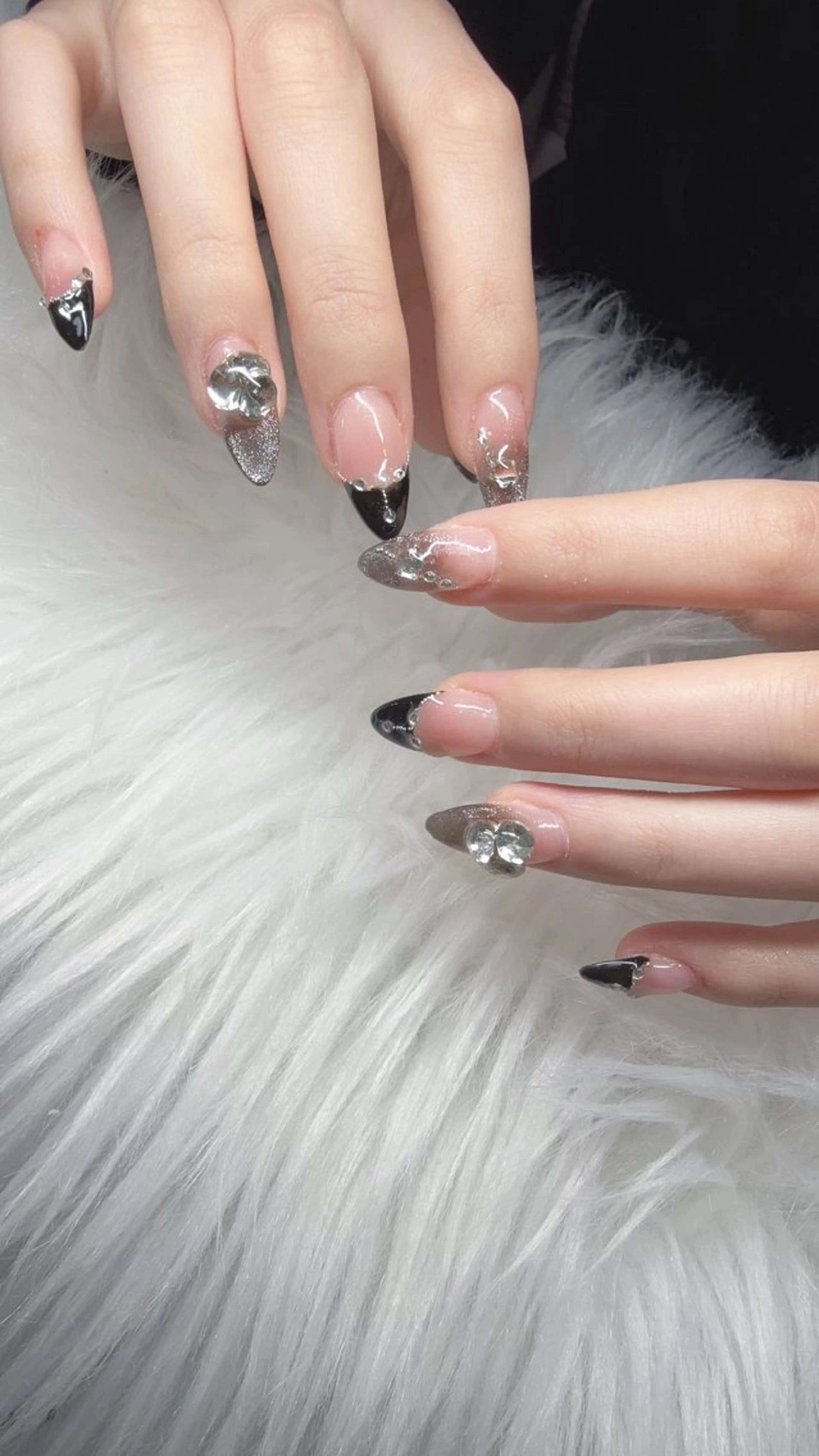 ネイル ハンドネイル Lee Nailsのネイルデザイン