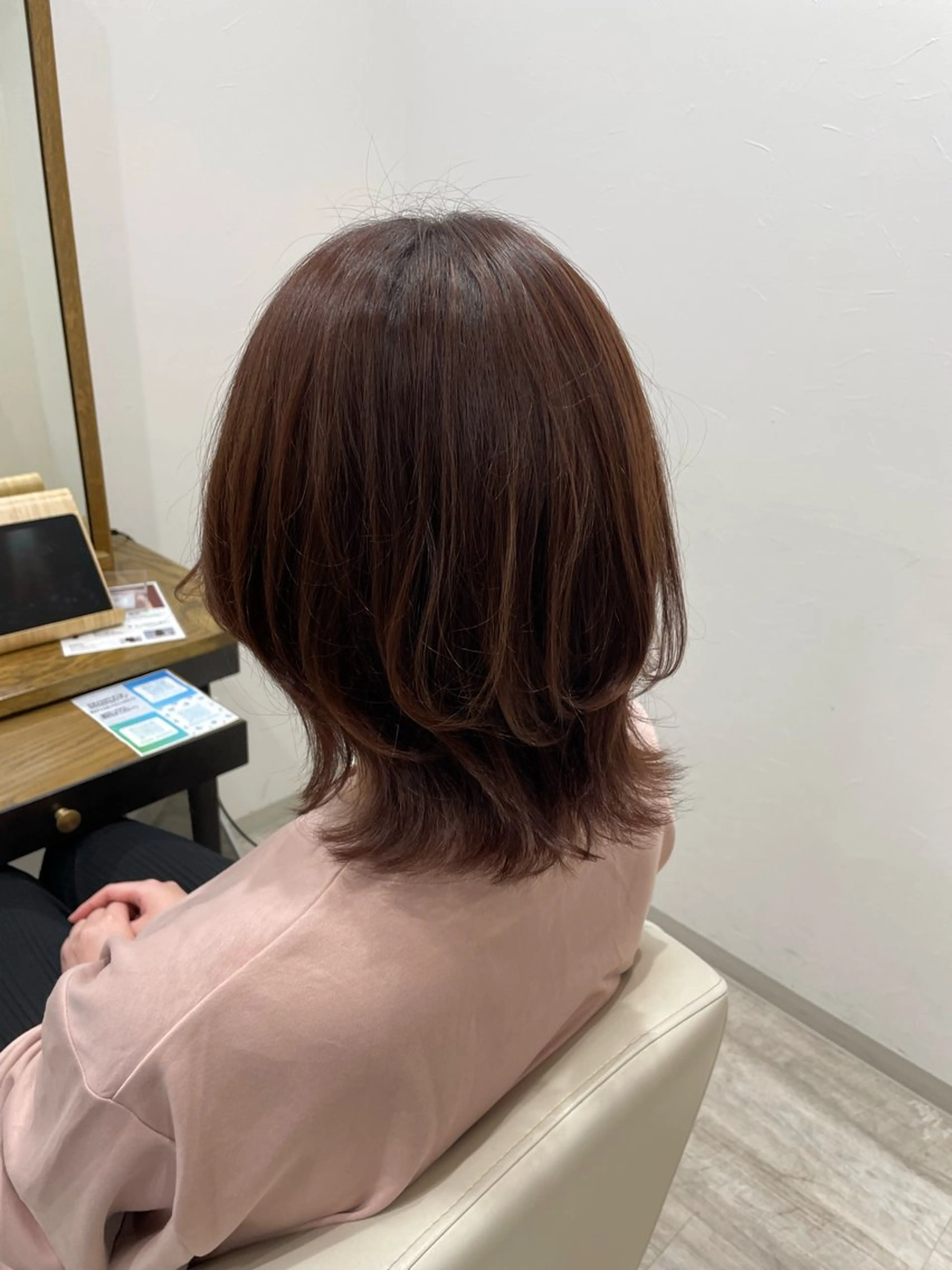 ショート カラー ベージュカラー ピンクカラー ピンクベージュ ボブ くびれヘア 小武海 俊太のヘアスタイル