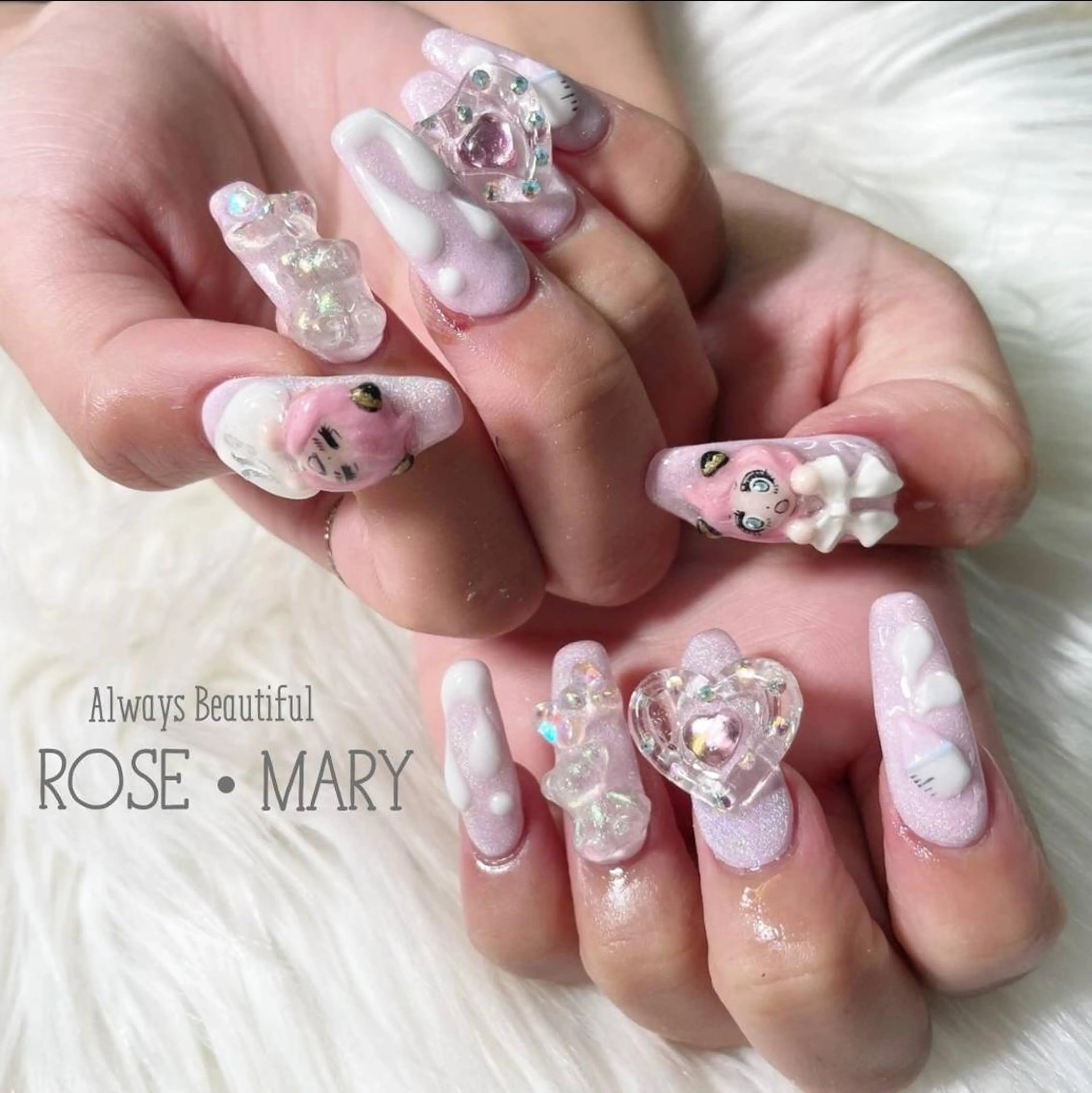 ネイル ROSE・ MARY 鈴木のネイルデザイン