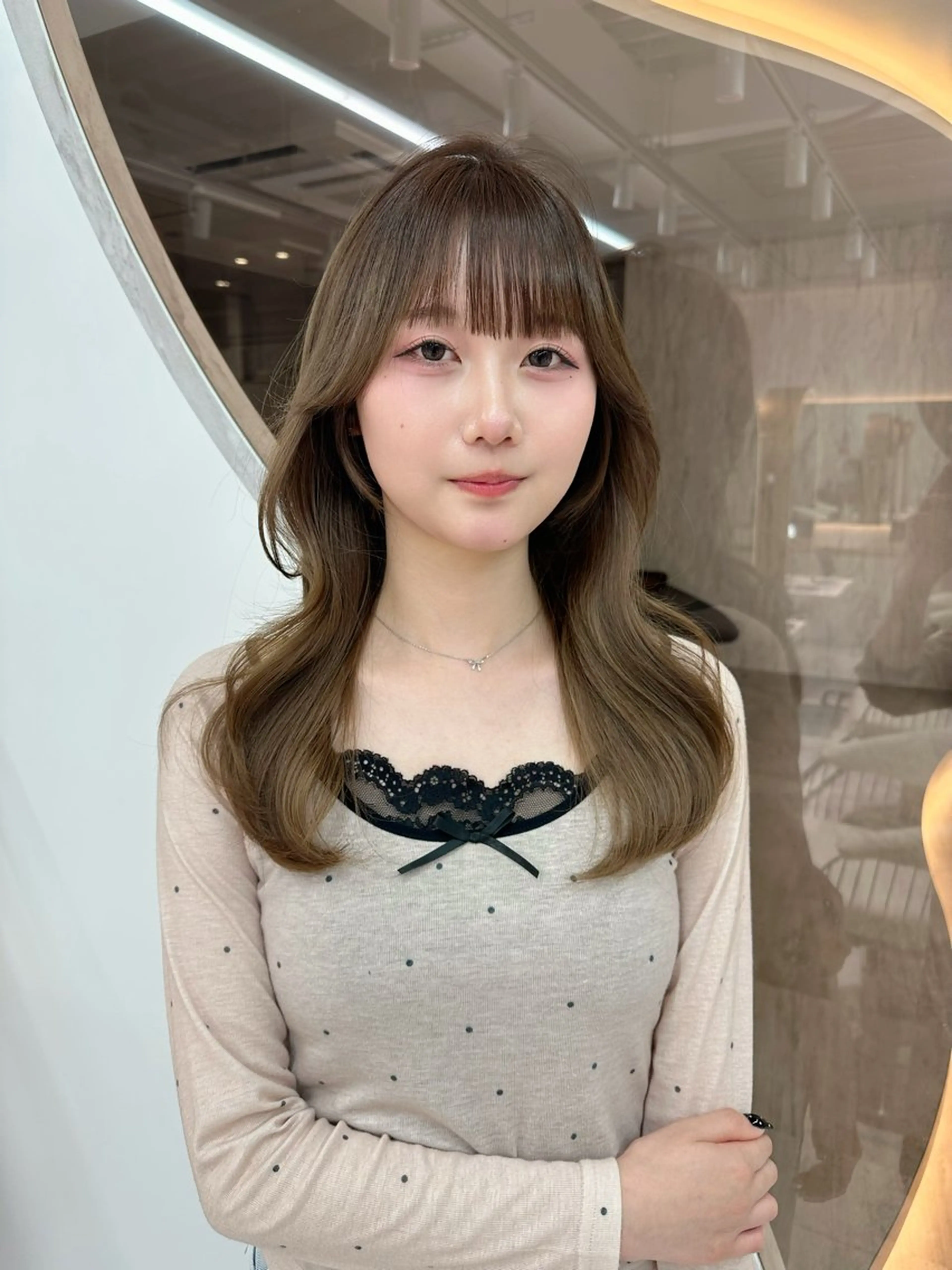 ロング ヘアカラー トリートメント Lond  Emi 艶髪モテヘアのヘアスタイル