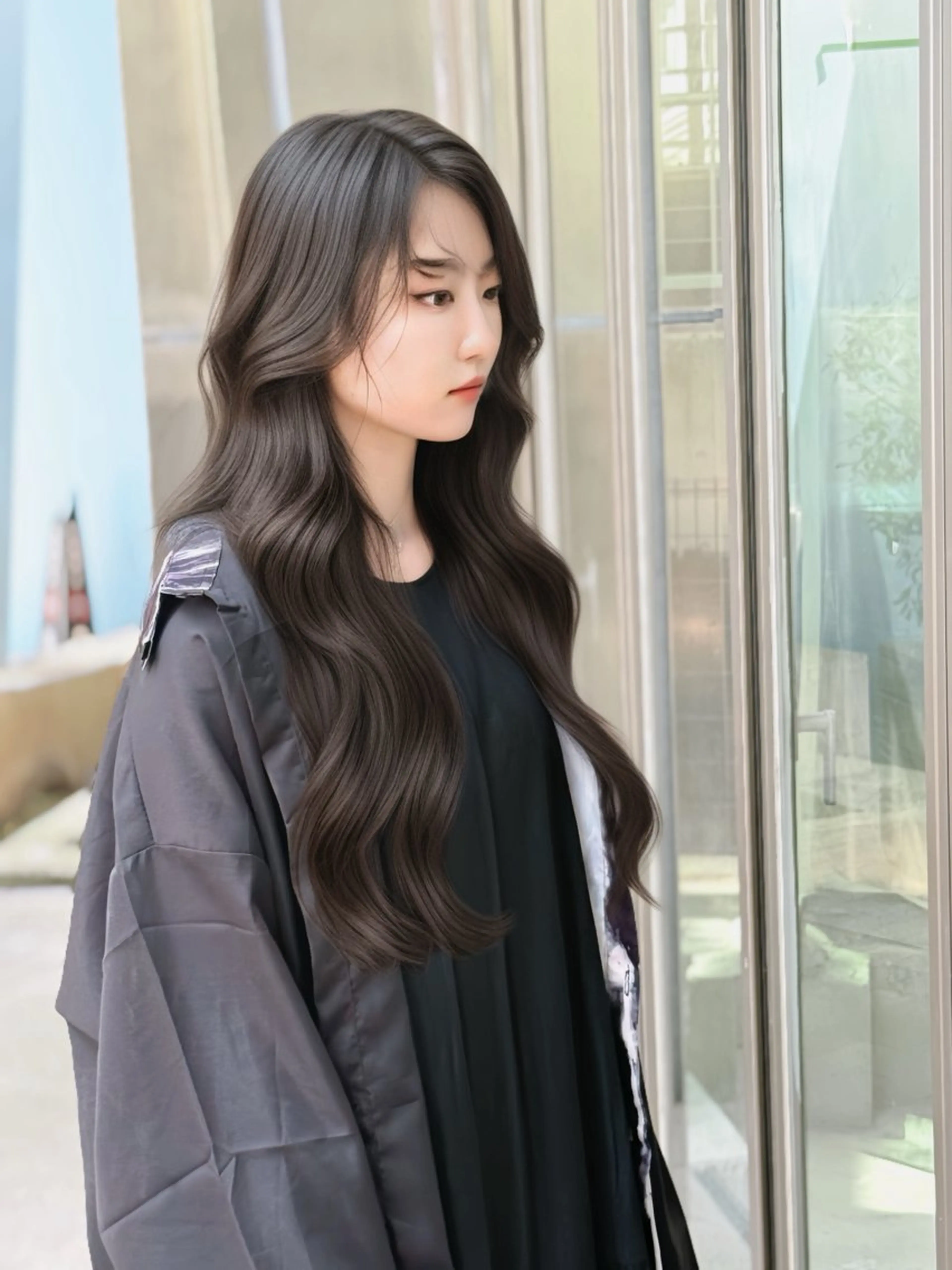 ロング M.SLASH 大元研二のヘアスタイル