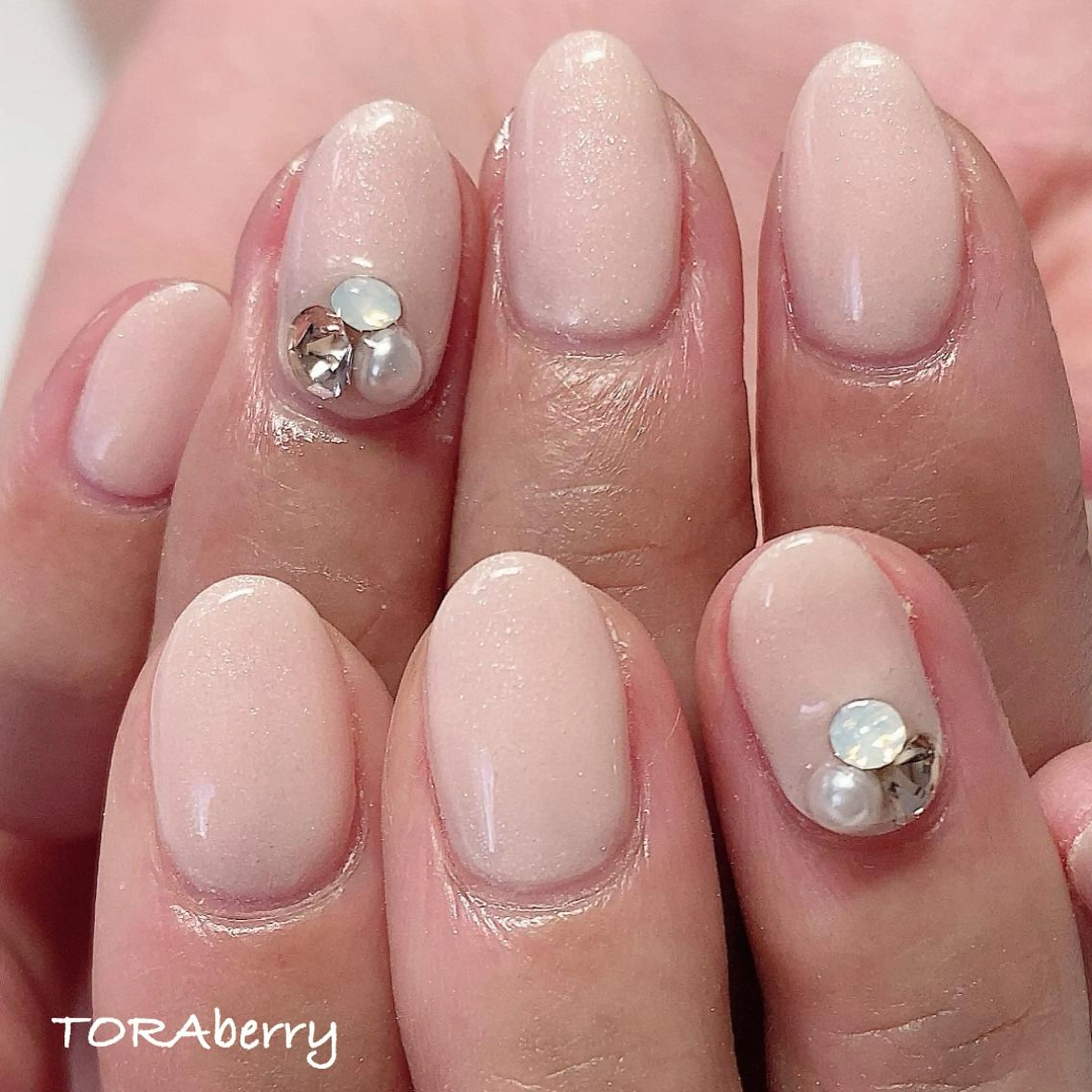 ネイル シンプルネイル ハンドネイル ネイリスト なつみのネイルデザイン