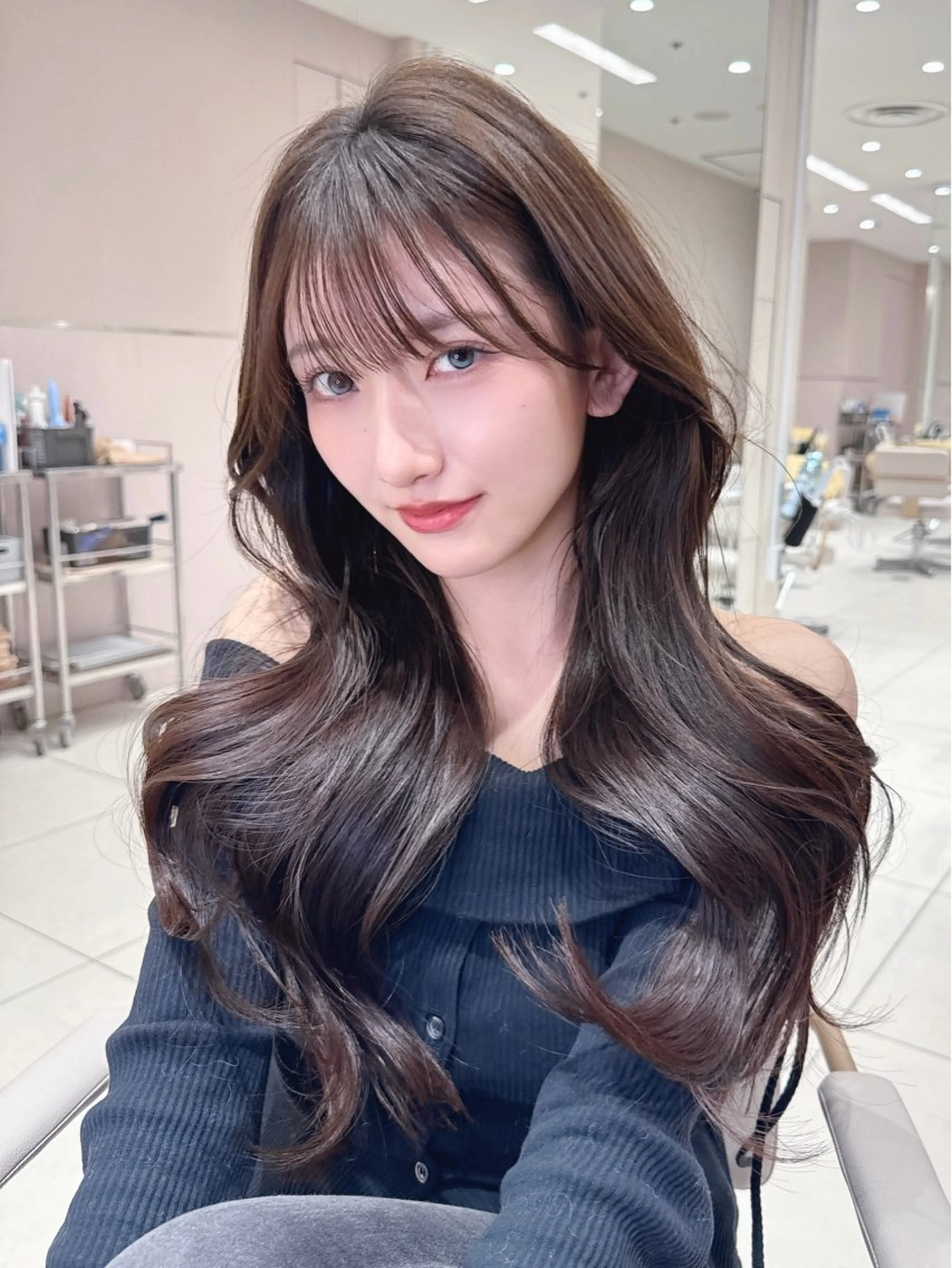 セミロング カラー カット ヘアカラー トリートメント ヘッドスパ ヘアセット 韓国ヘア/レイヤー/ 顔まわり/りょーとのヘアスタイル