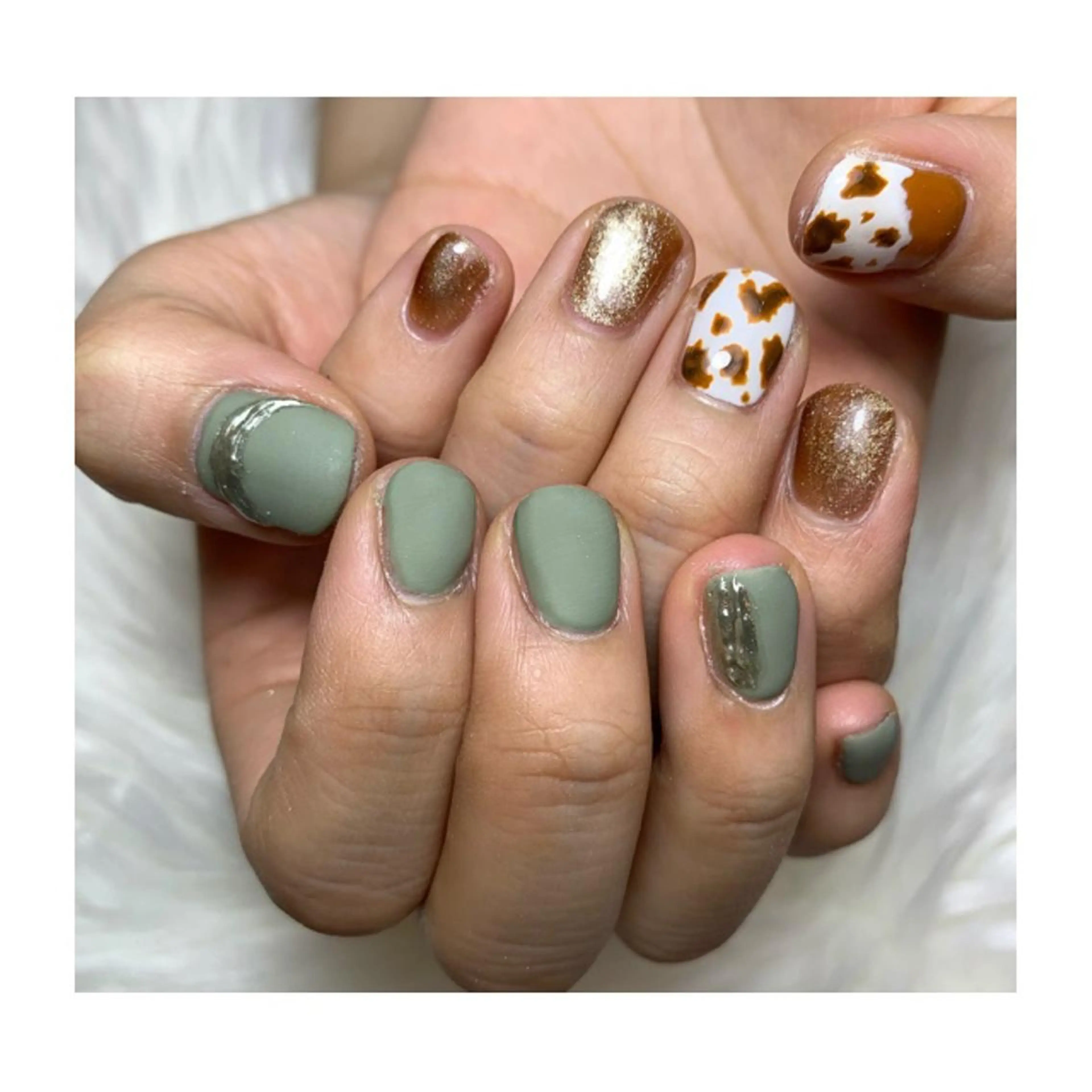 ネイル 駒月 明日香の眉毛・アイブロウイメージ