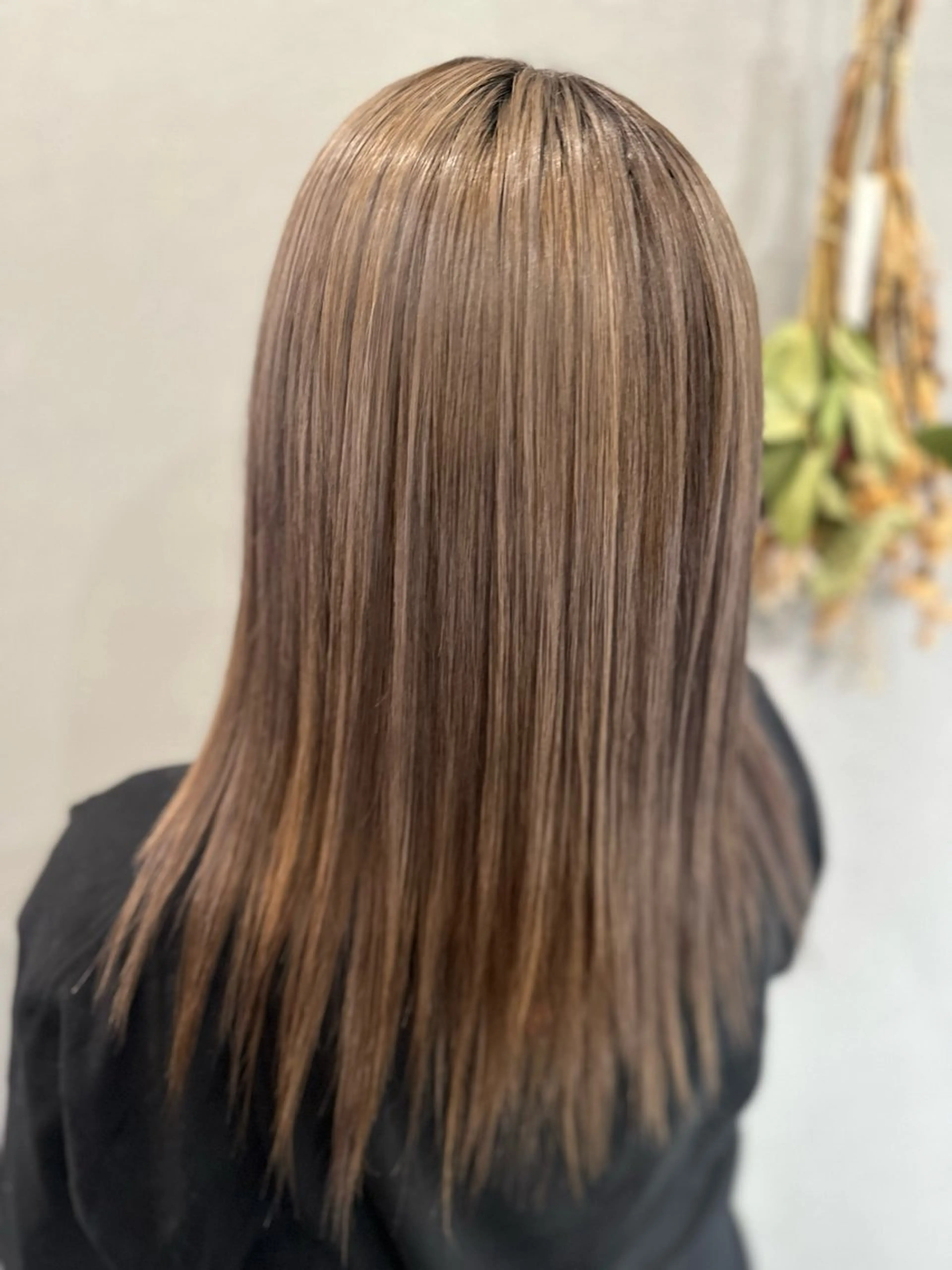 セミロング カラー ヘアカラー トリートメント K Harukaのヘアスタイル