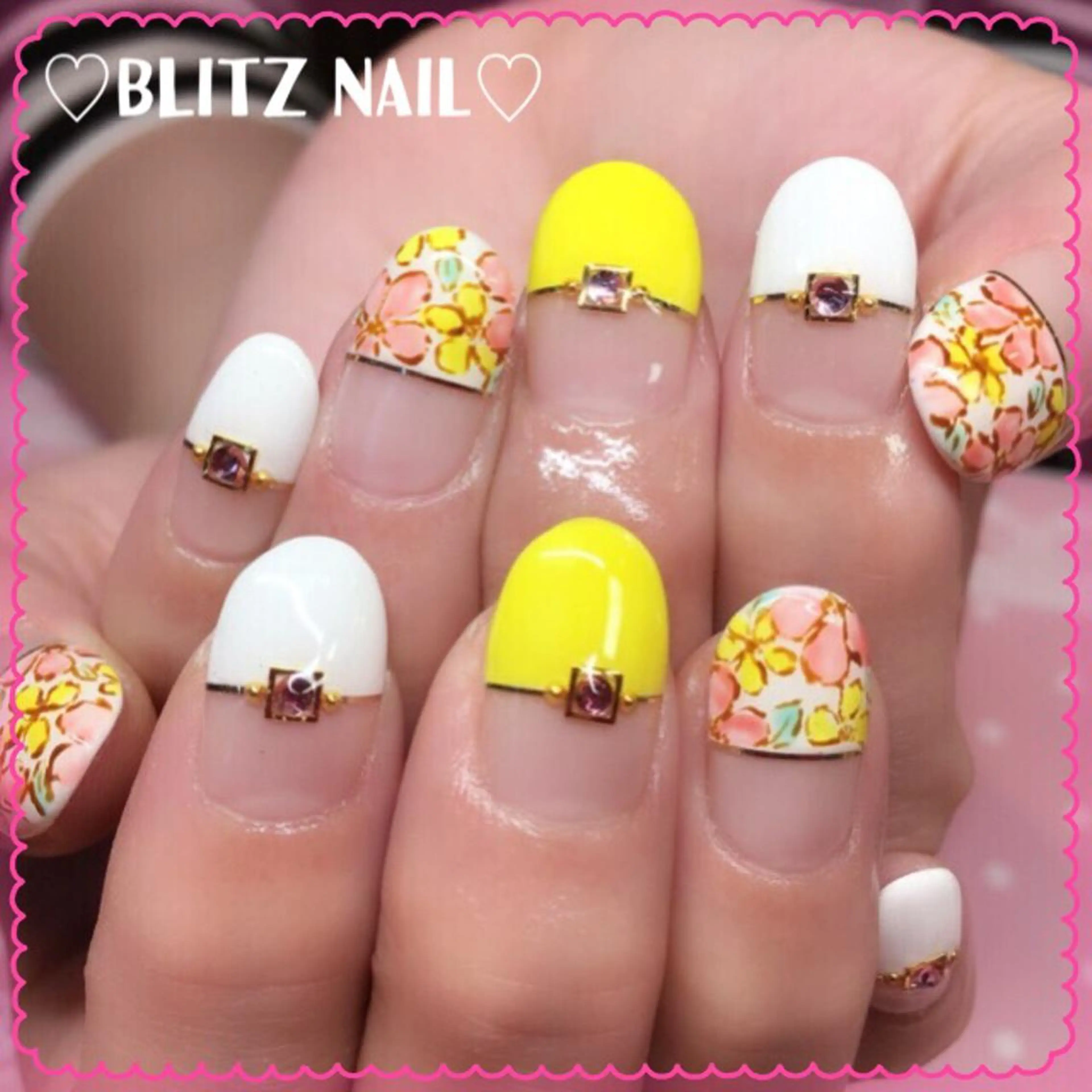 ネイル BLITZ Nail 岩田💅🏻✨のネイルデザイン