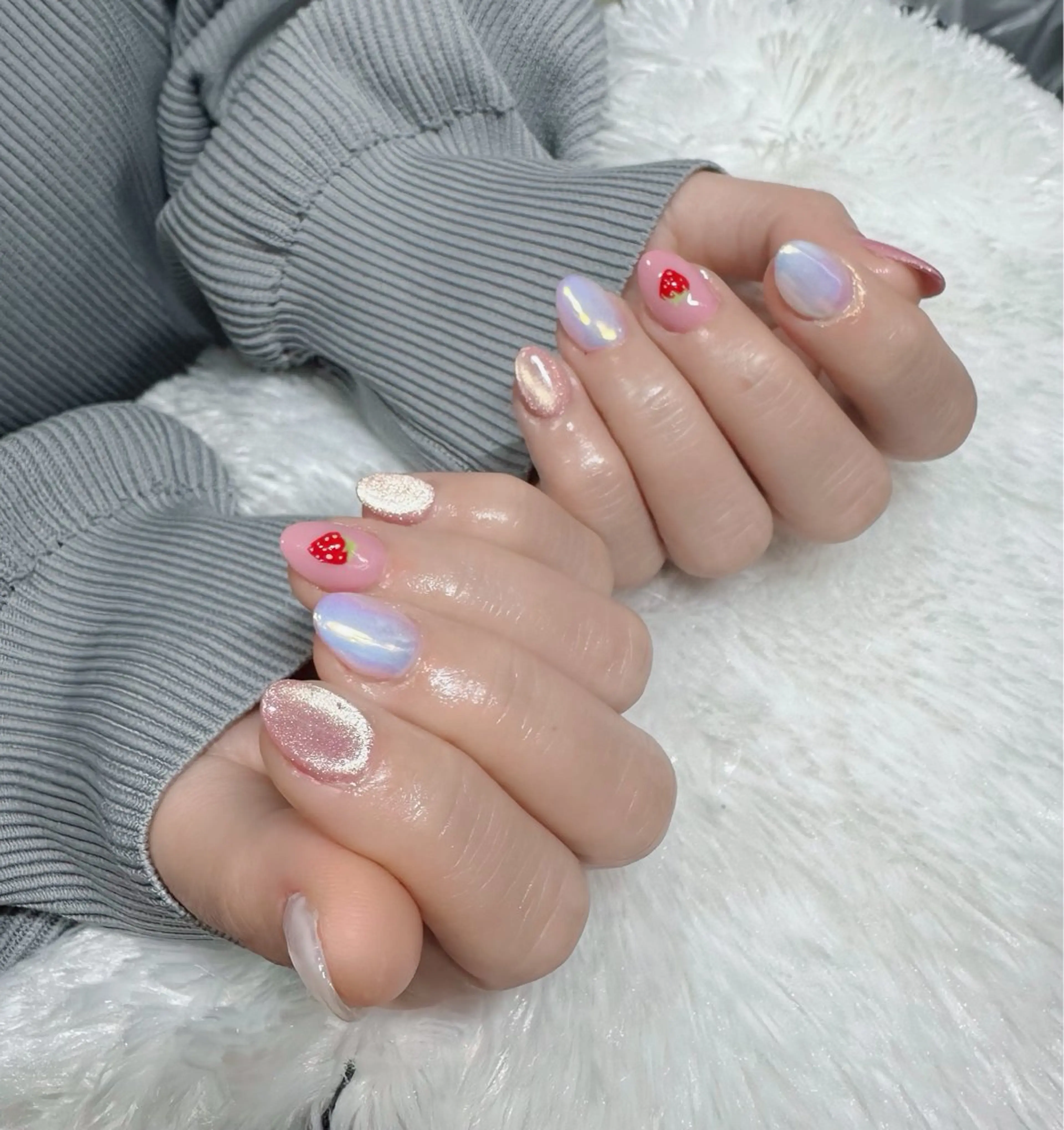 ネイル Mira Nail Studioのネイルデザイン