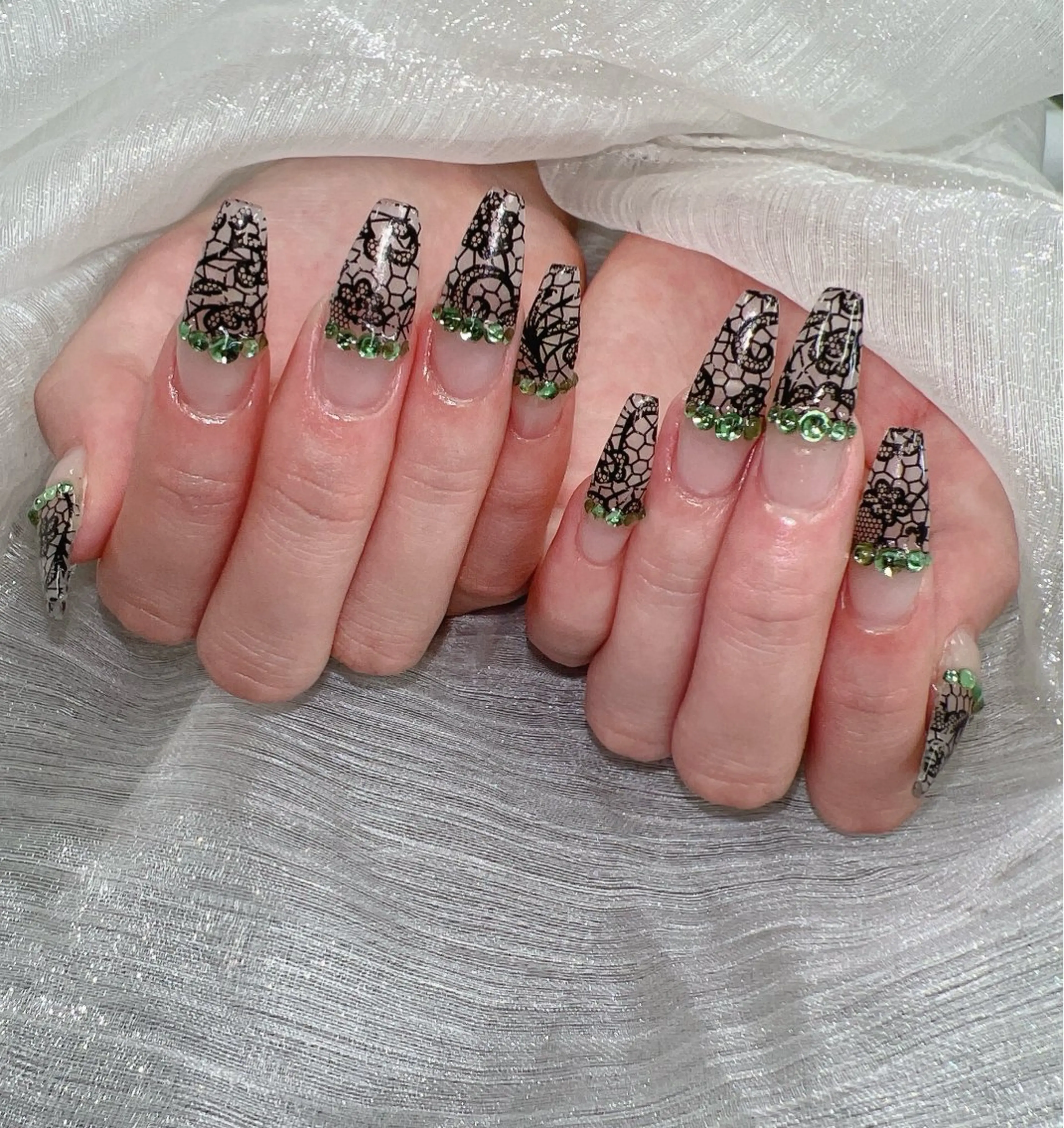 ネイル フレンチネイル ガラスフレンチ グラデーション マグネットネイル ミラーネイル Lee Nailsのネイルデザイン