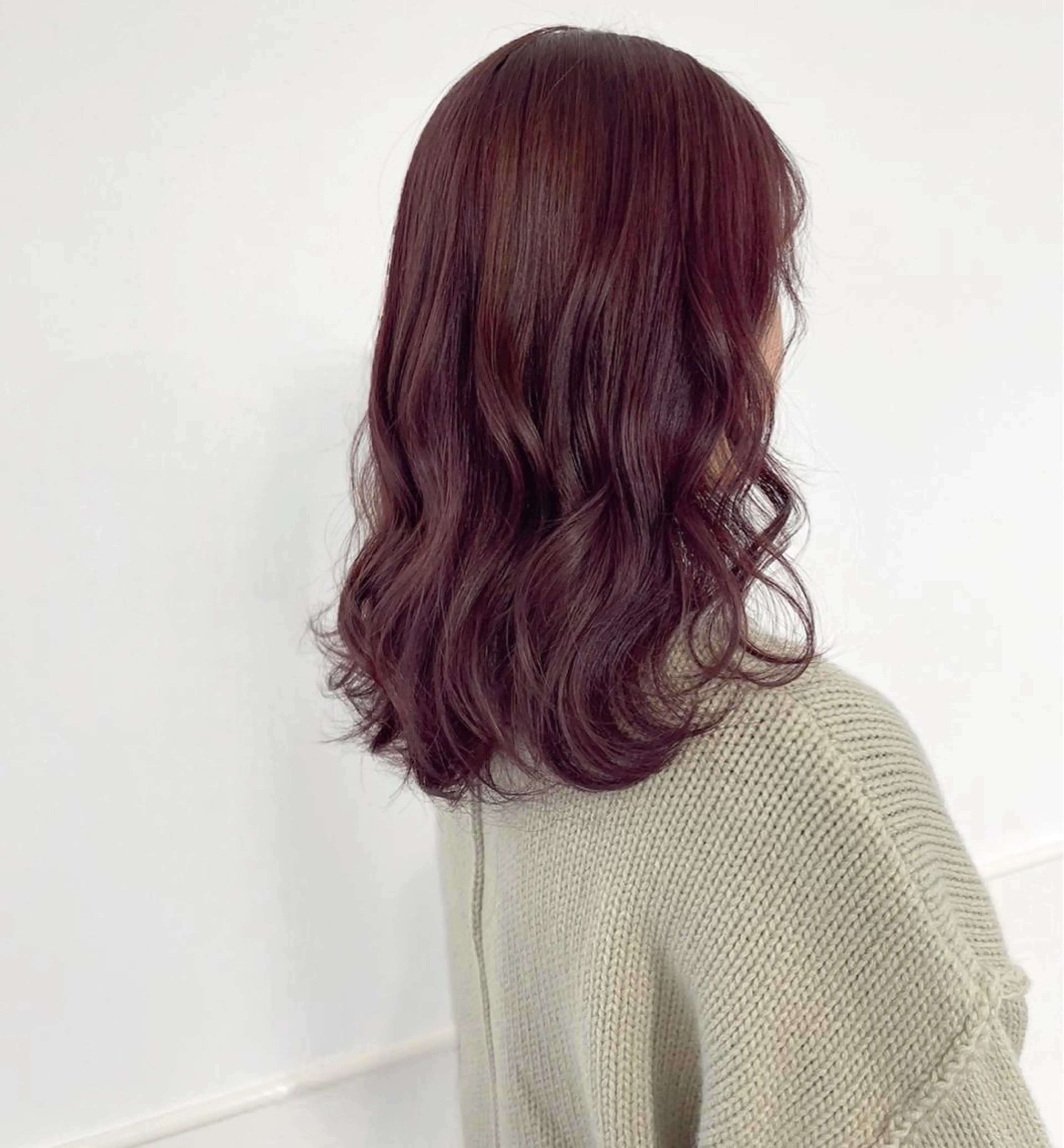 ミディアム カラー GOODDAY ヘアサロンのヘアスタイル