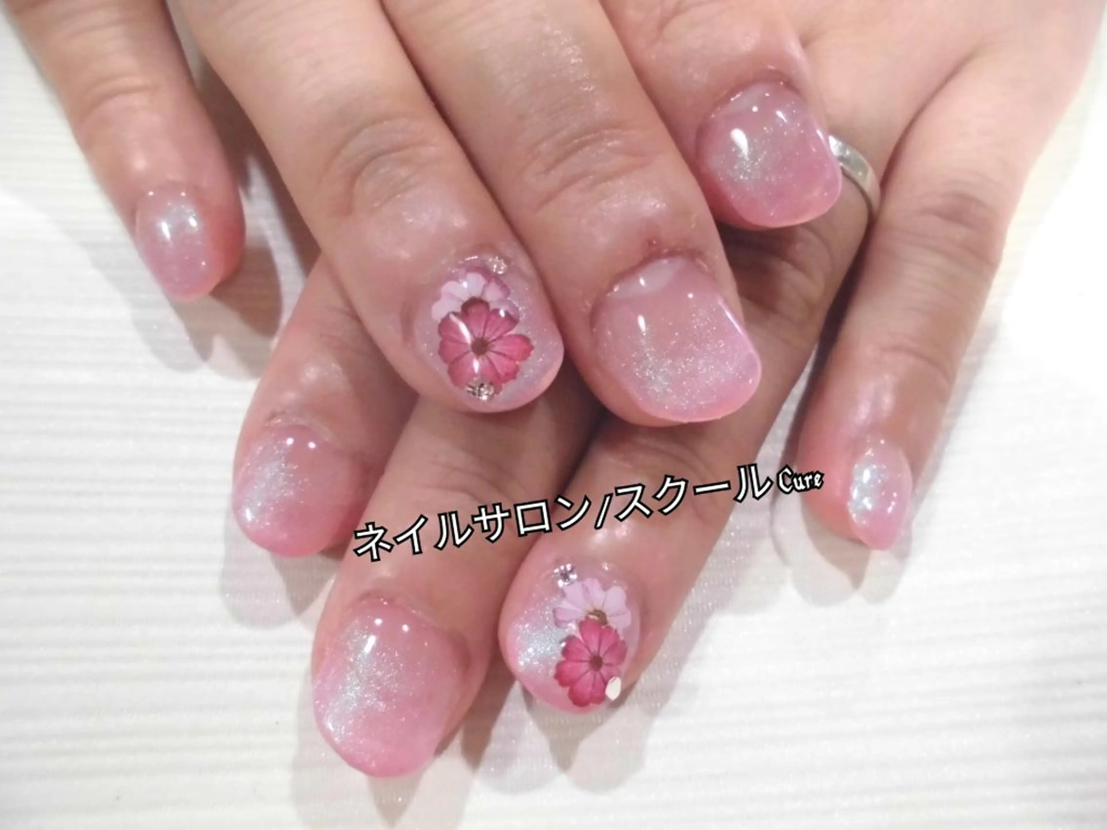 ショート ネイル ネイルサロン Cureのネイルデザイン