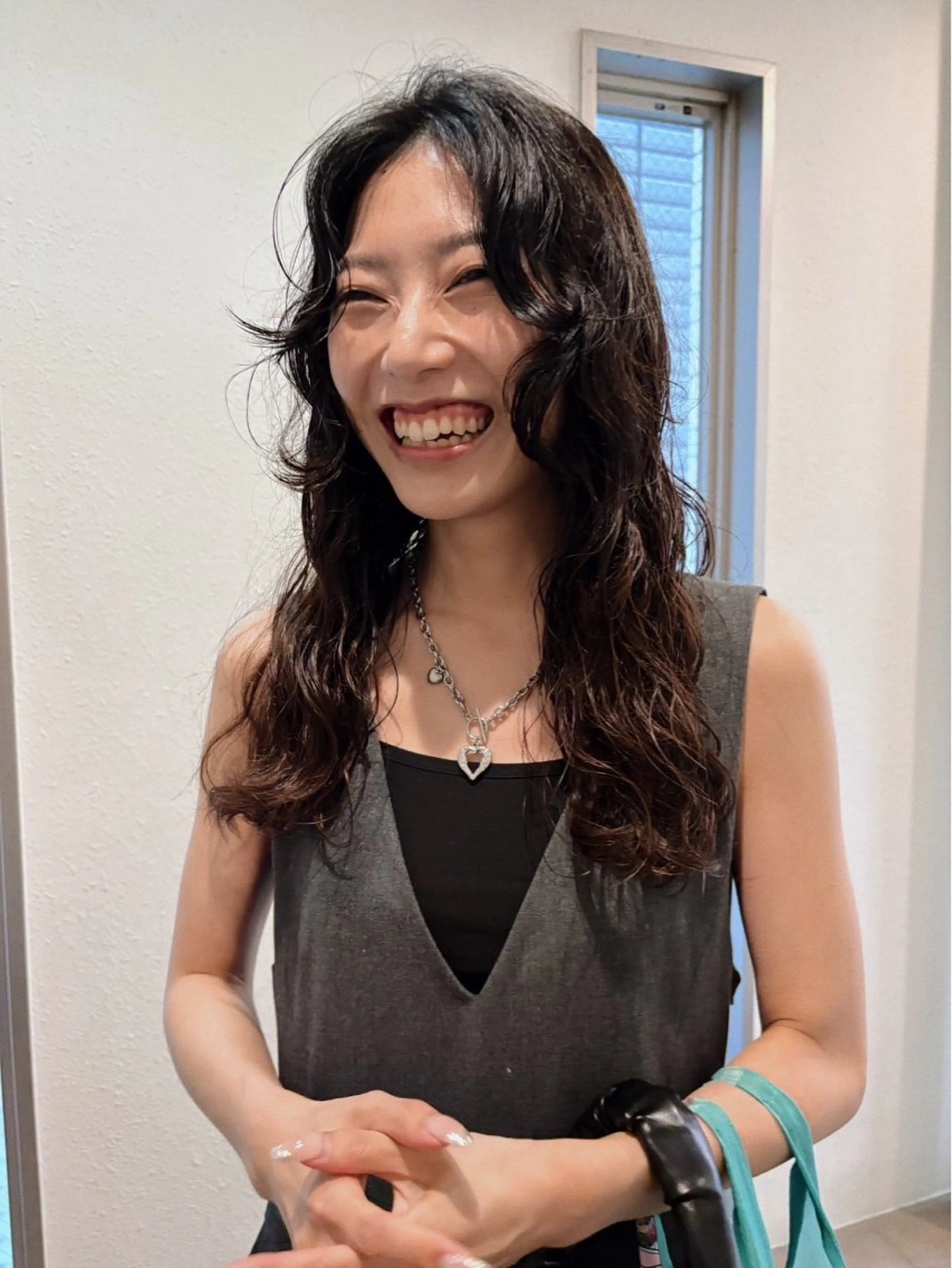 セミロング パーマ 香山 海斗のヘアスタイル