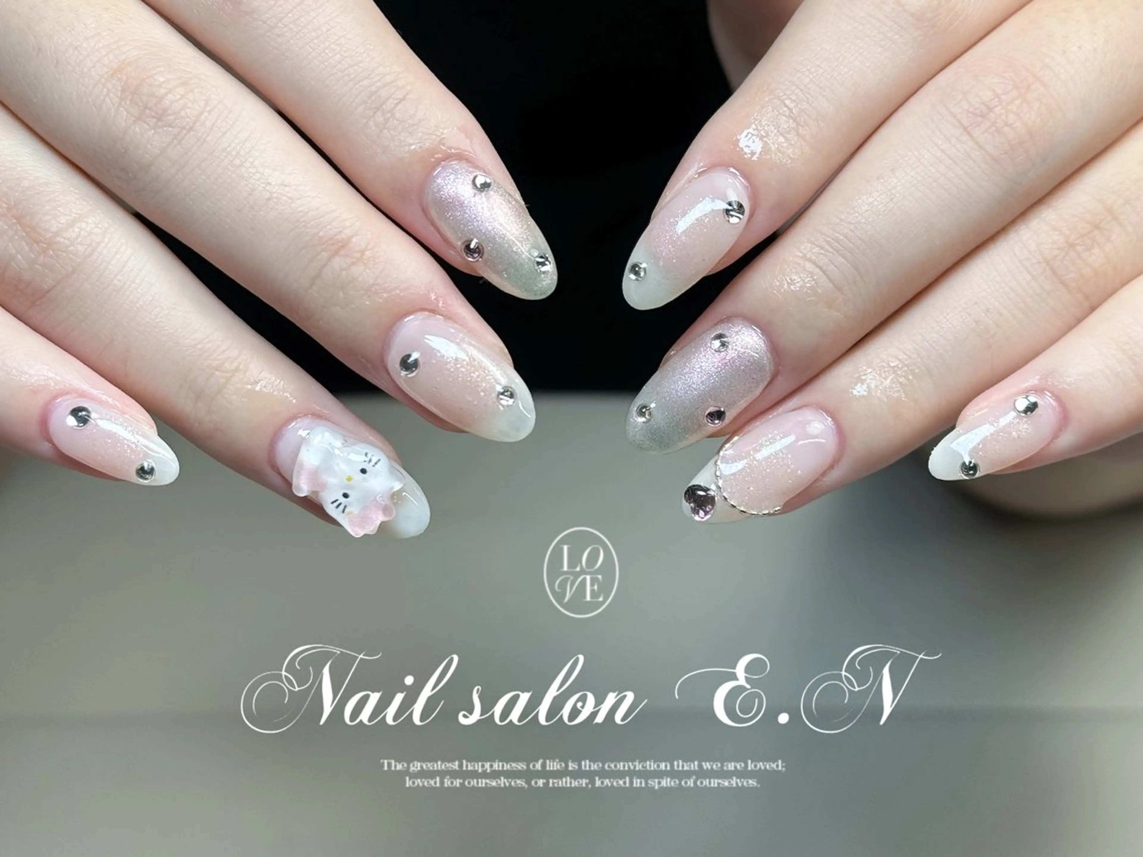 ネイル アートネイル オーロラネイル ガーリー キラキラネイル 韓国ネイル E.N🦋 長さ出し/持ち込みのネイルデザイン