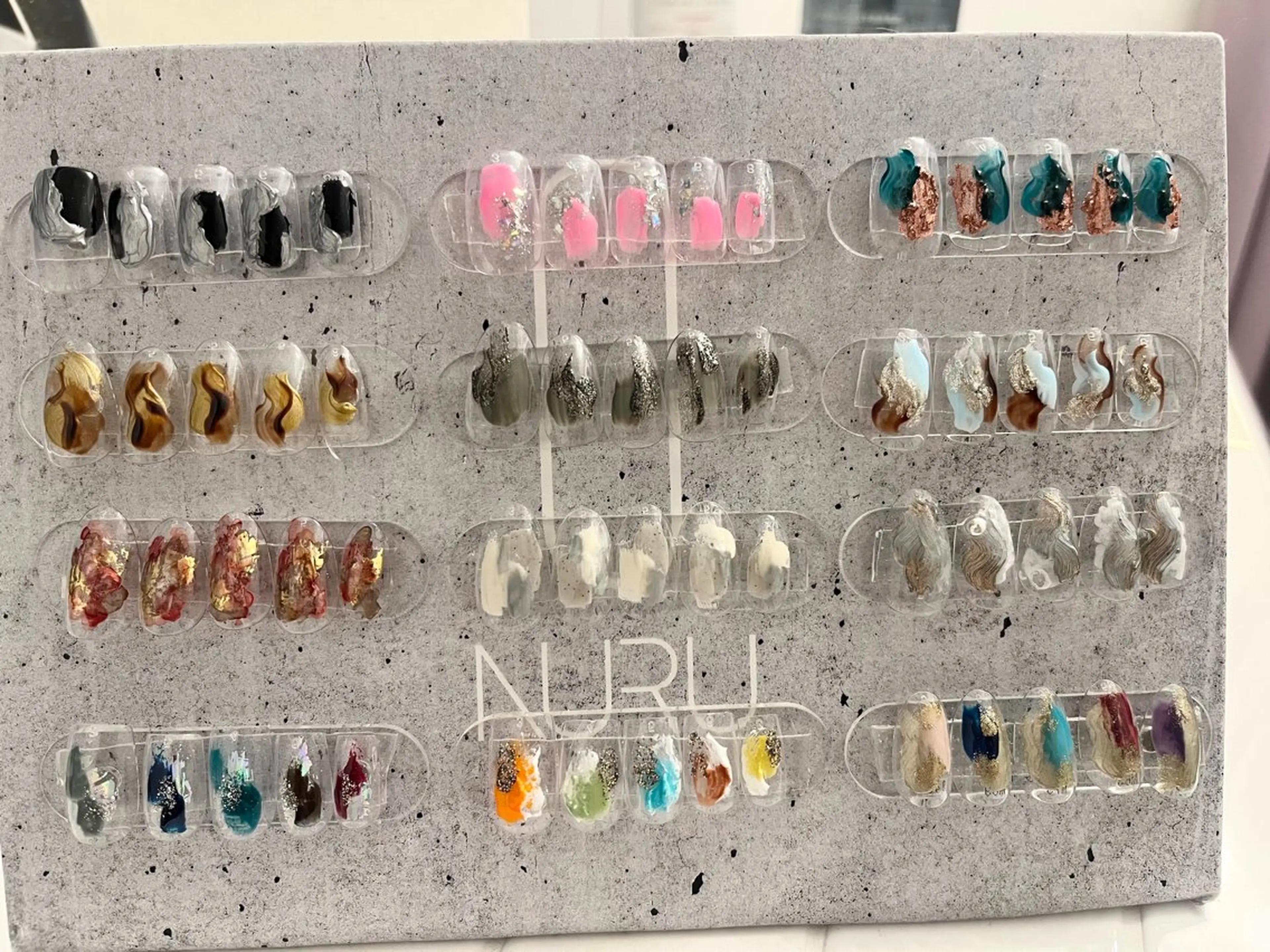 ネイル ハンドネイル NURU NAIL ヌルネイル新宿のネイルデザイン