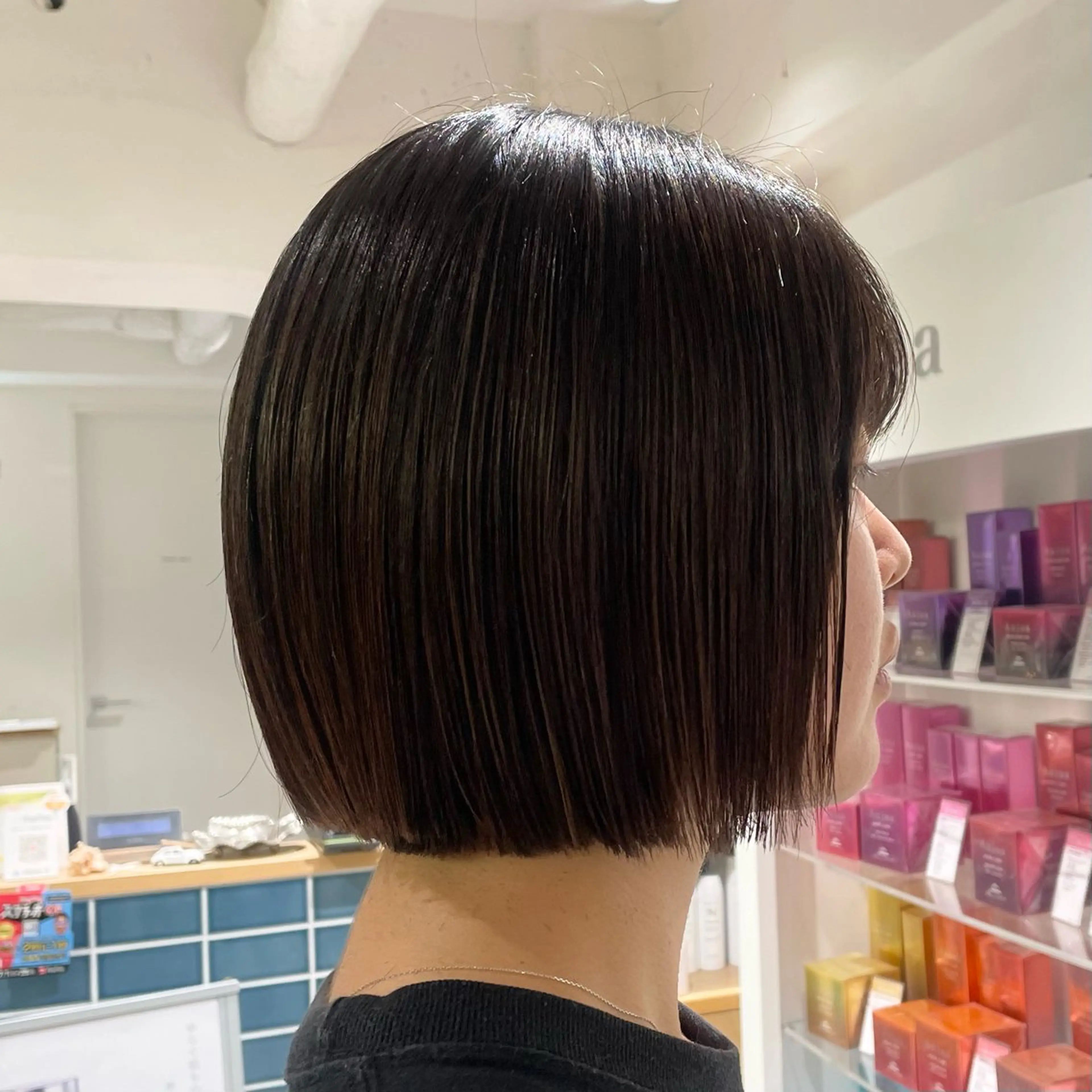 ショート 切りっぱなしボブ ボブ カット 暖色カラー/レイヤー スタイル みはる🌙のヘアスタイル