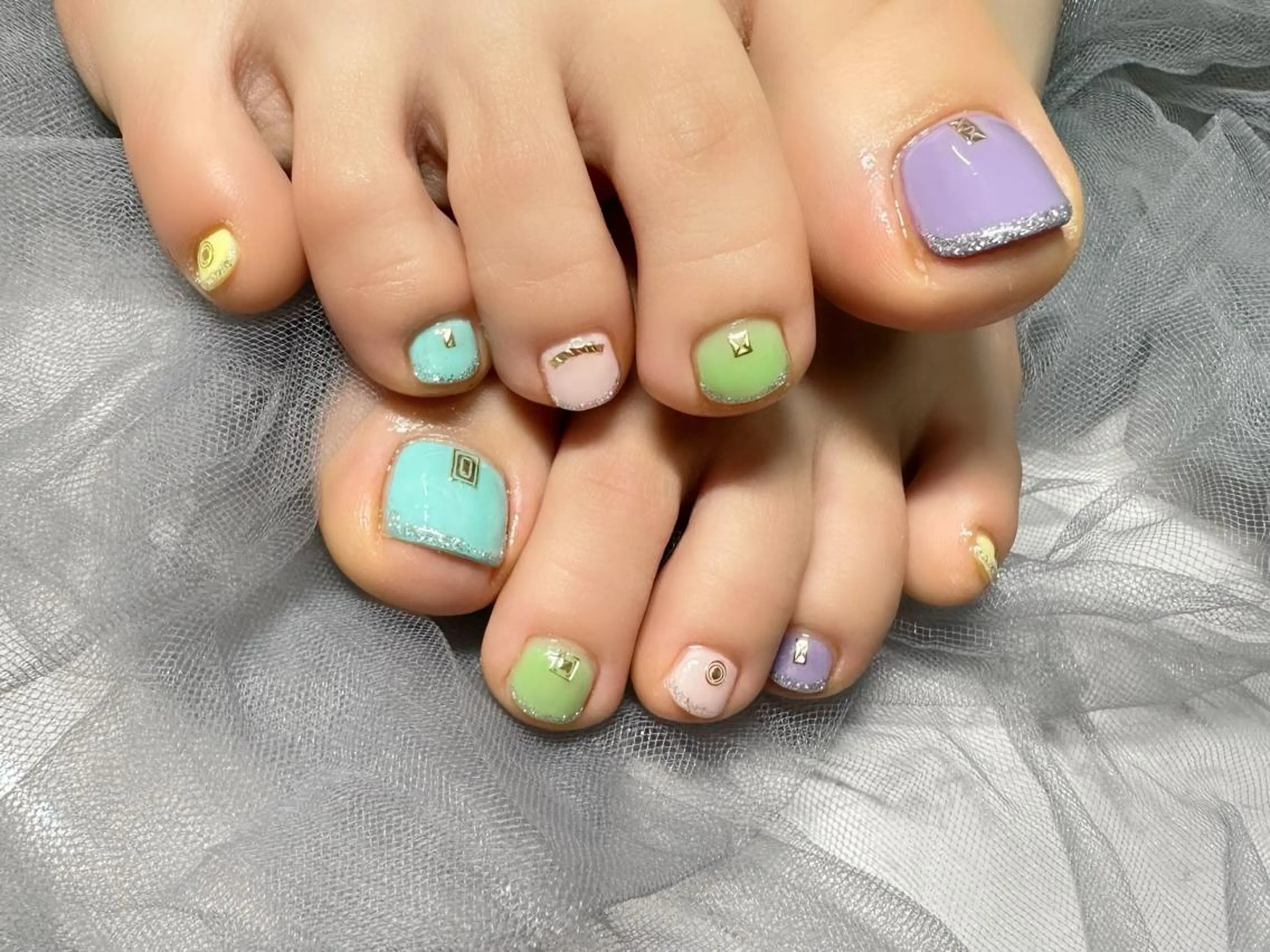 ネイル パステルネイル 春ネイル フットネイル Nail Salon KURELLYのネイルデザイン