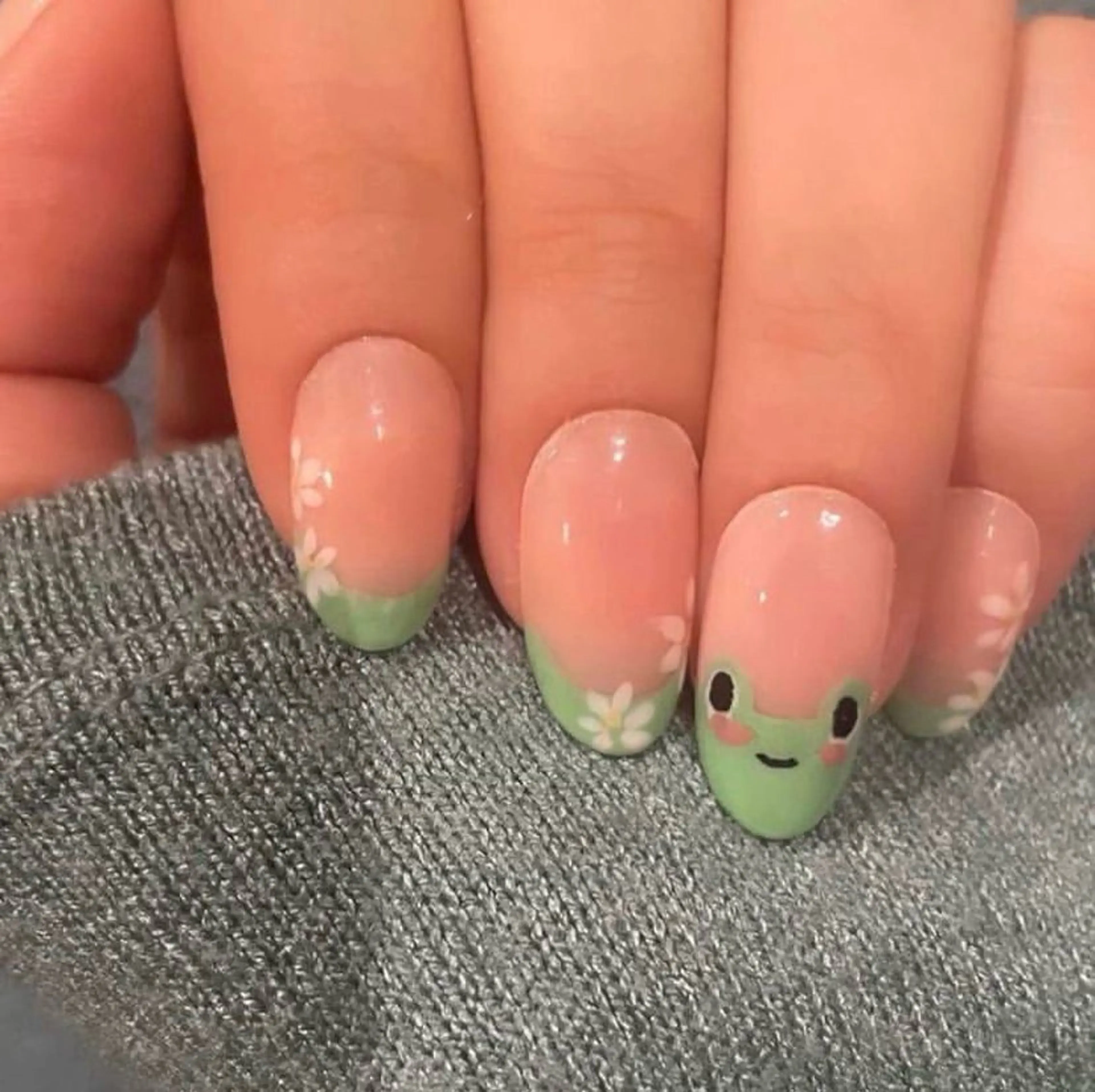 ネイル 韓国ネイル 持ち込み ニュアンスネイル ネイルチップ ANA.CHUO 本川越店舗のネイルデザイン