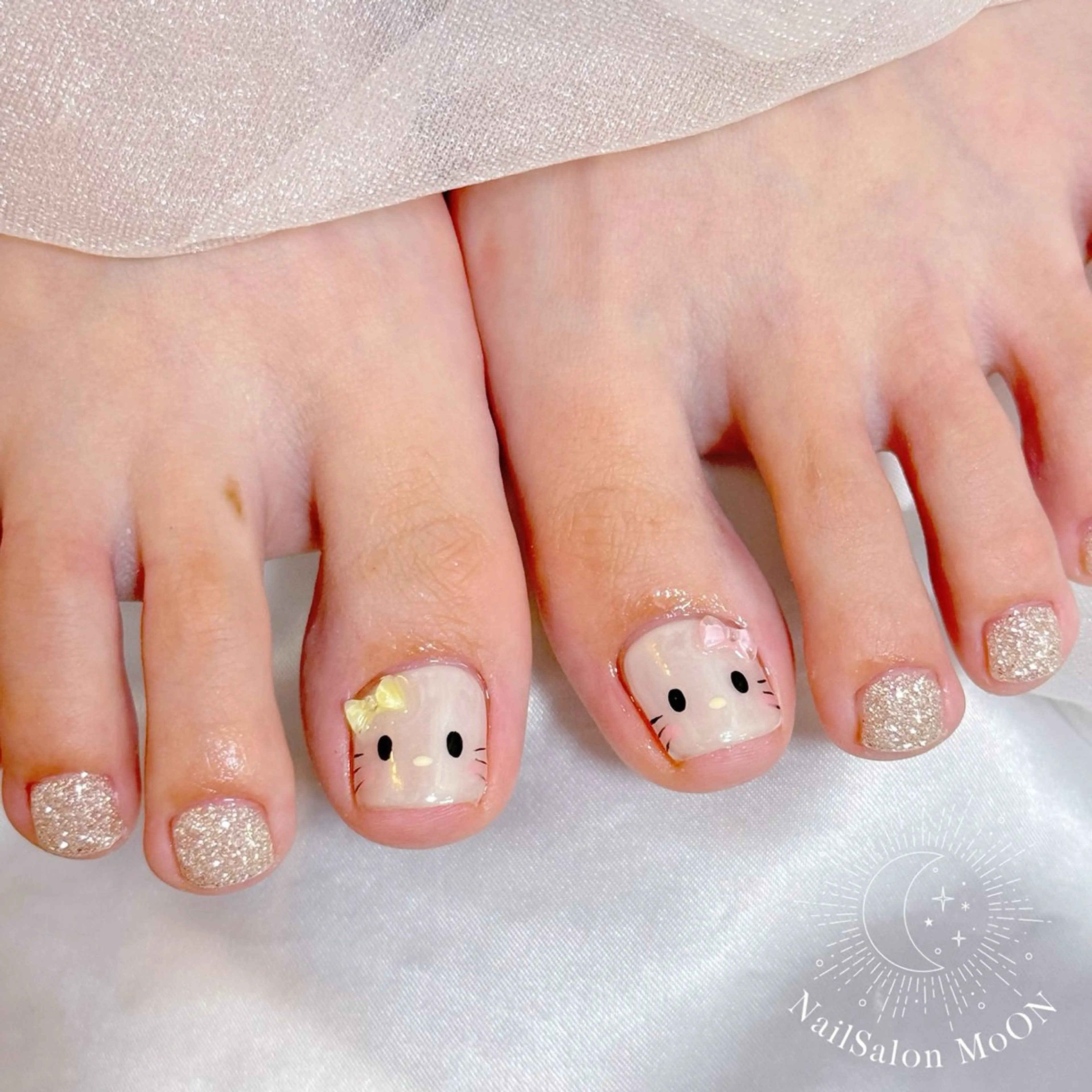 ネイル フットネイル MoON...❤︎ MeGuのネイルデザイン