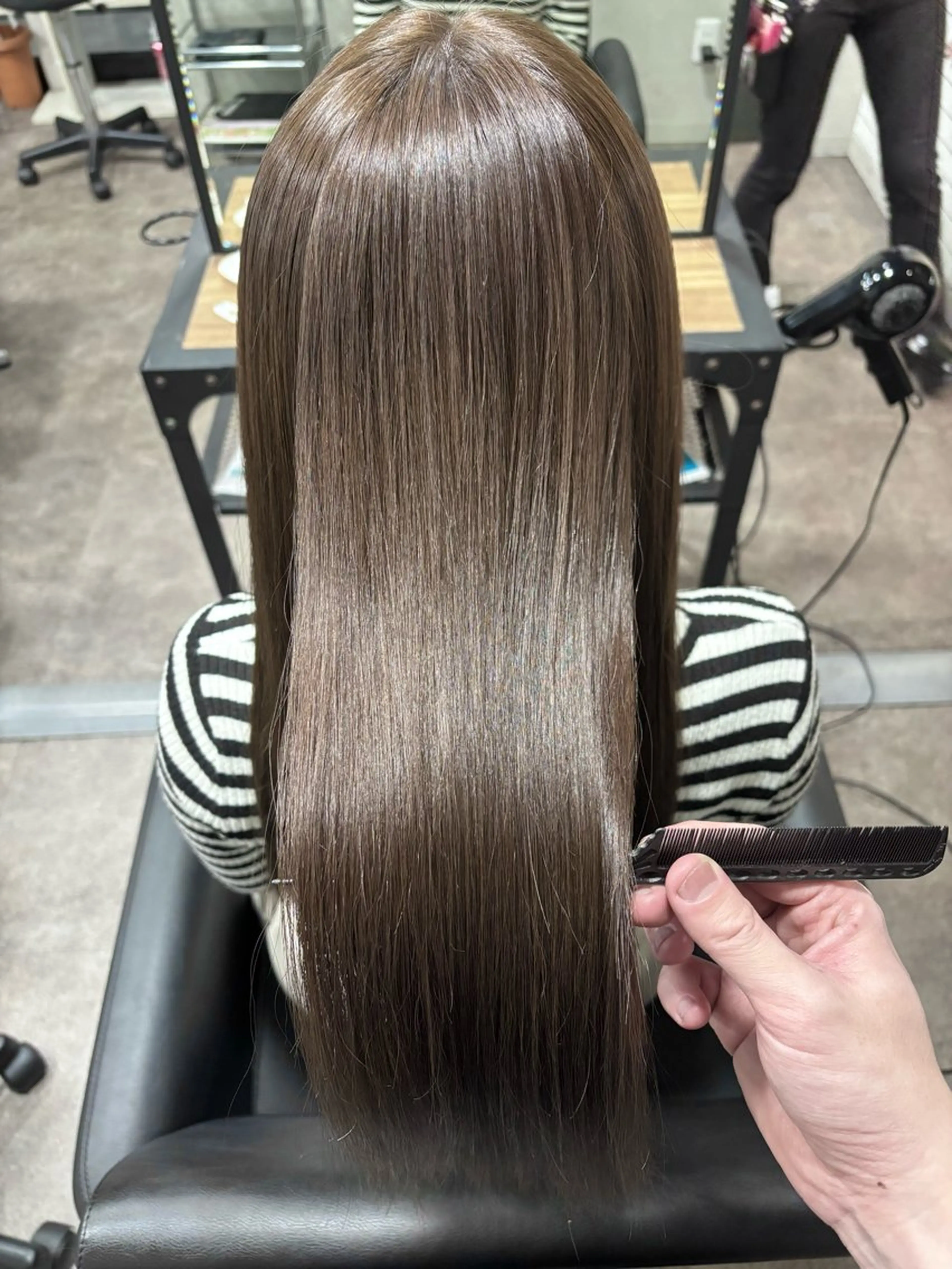 ロング カラー ヘアカラー 前田 亮晟のヘアスタイル