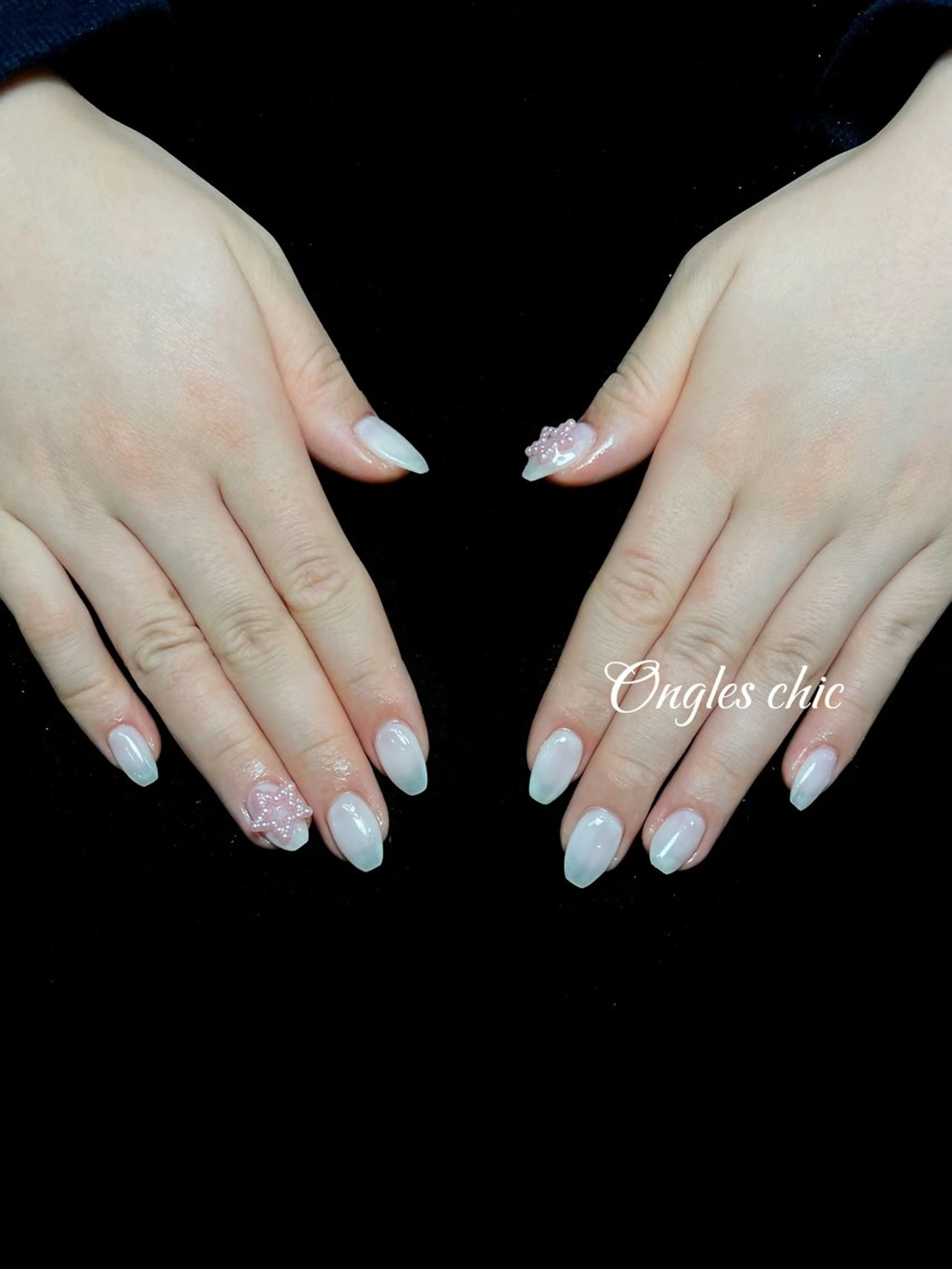 ネイル ハンドネイル ongles chicのネイルデザイン