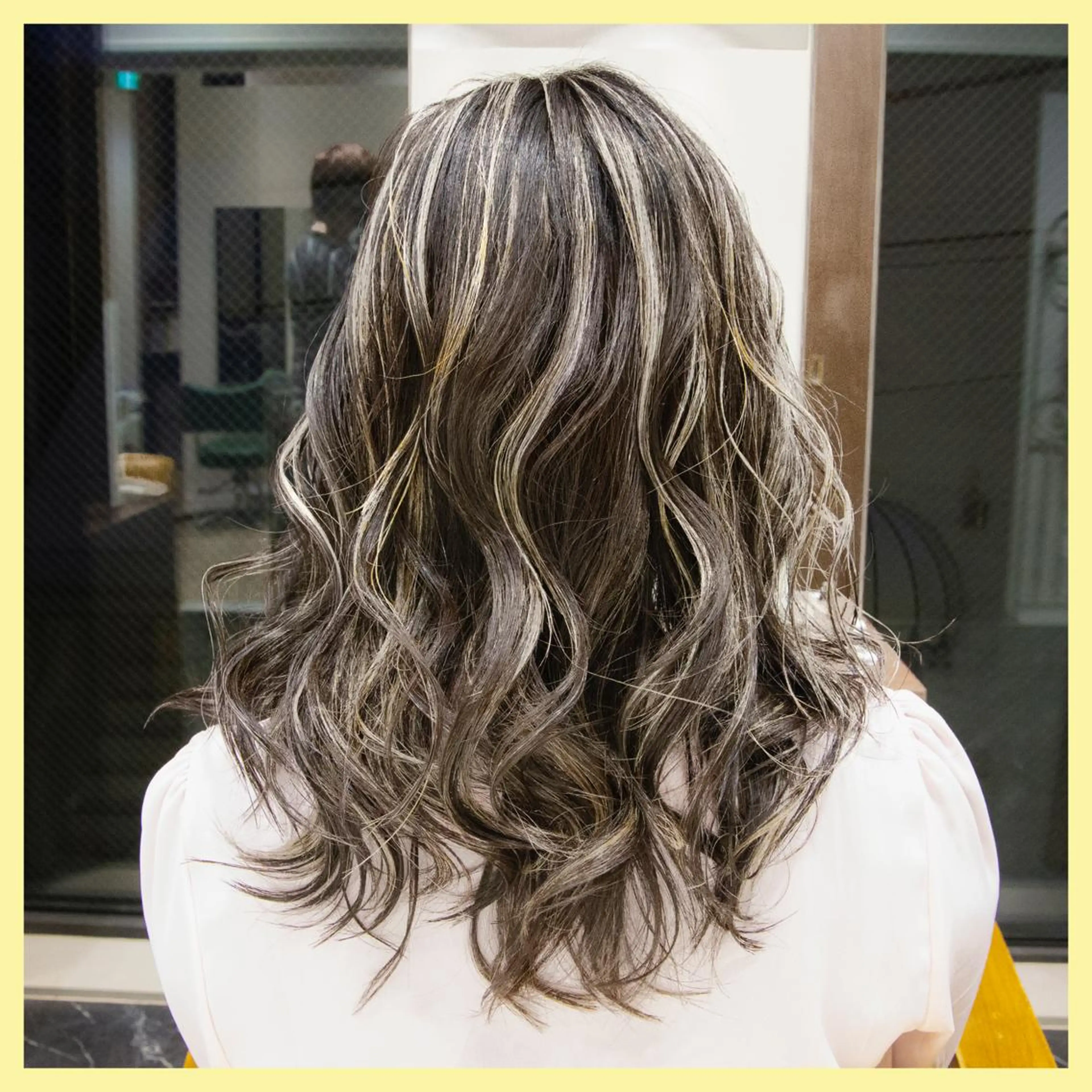 ロング カラー Re:ta Hair 飯田淳平のヘアスタイル