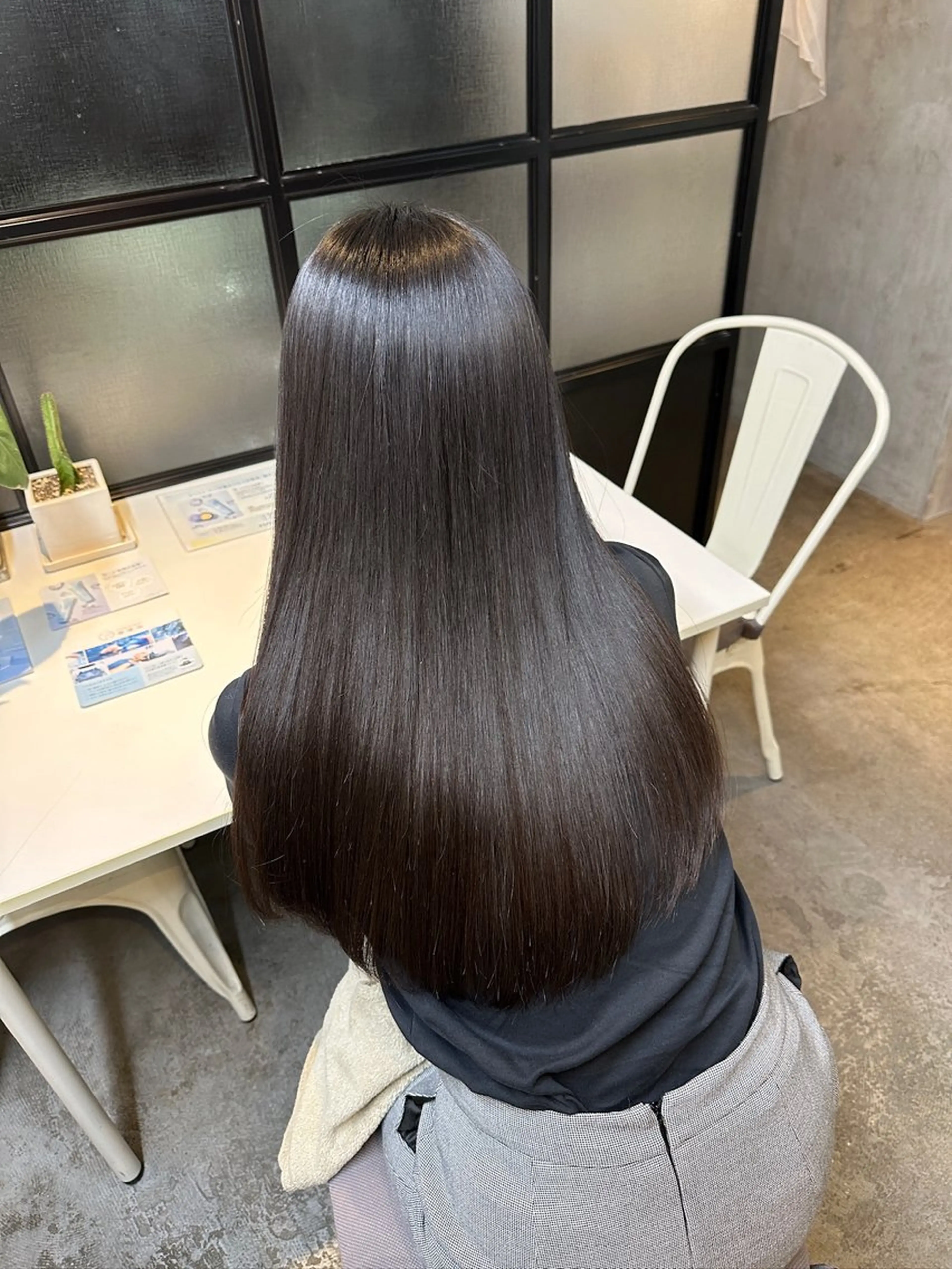 ロング 髪質改善／縮毛矯正 関根青葉のヘアスタイル