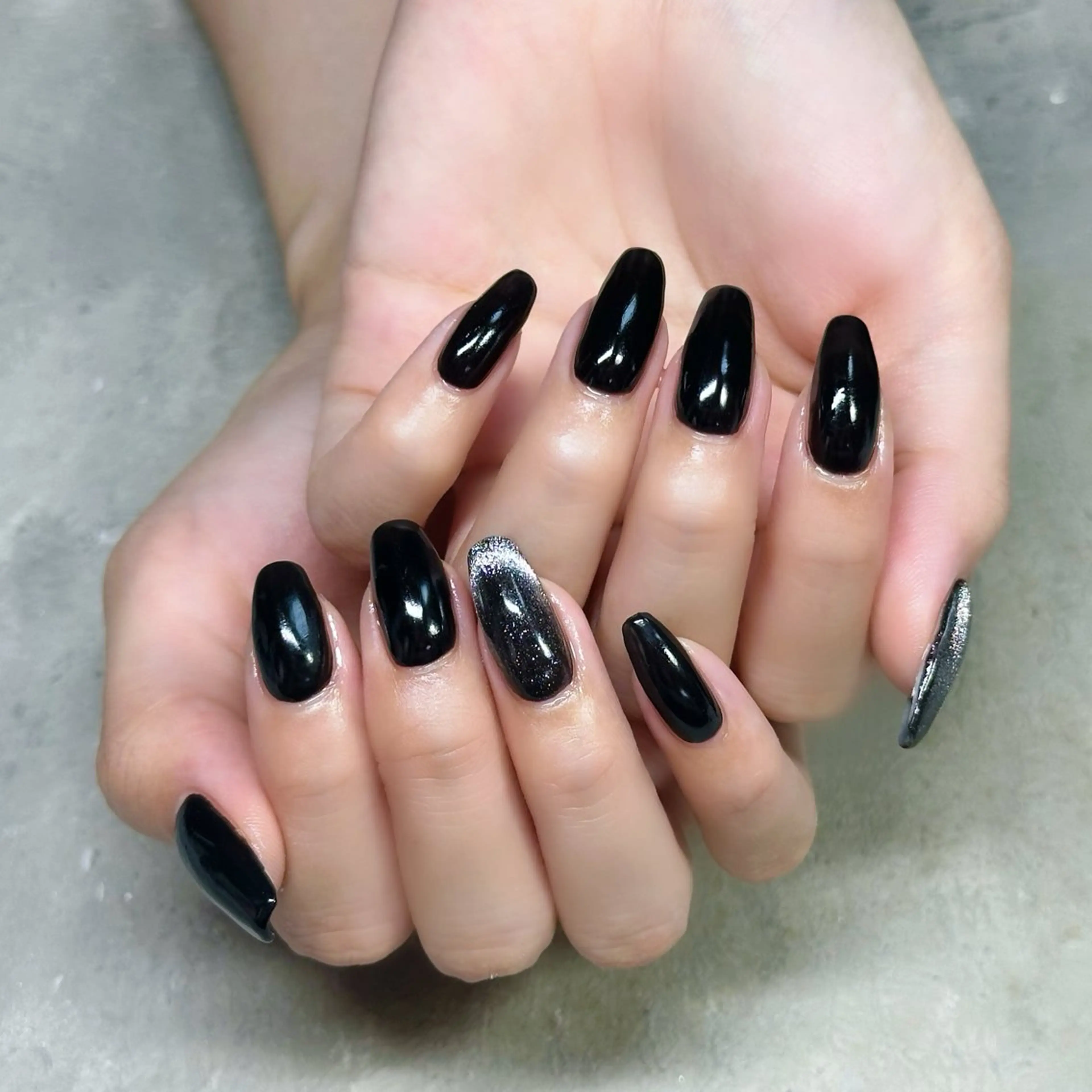 ネイル マグネットネイル ワンカラーネイル ハンドネイル ハンドケア Éclat~エクラ~ Mizukiのネイルデザイン