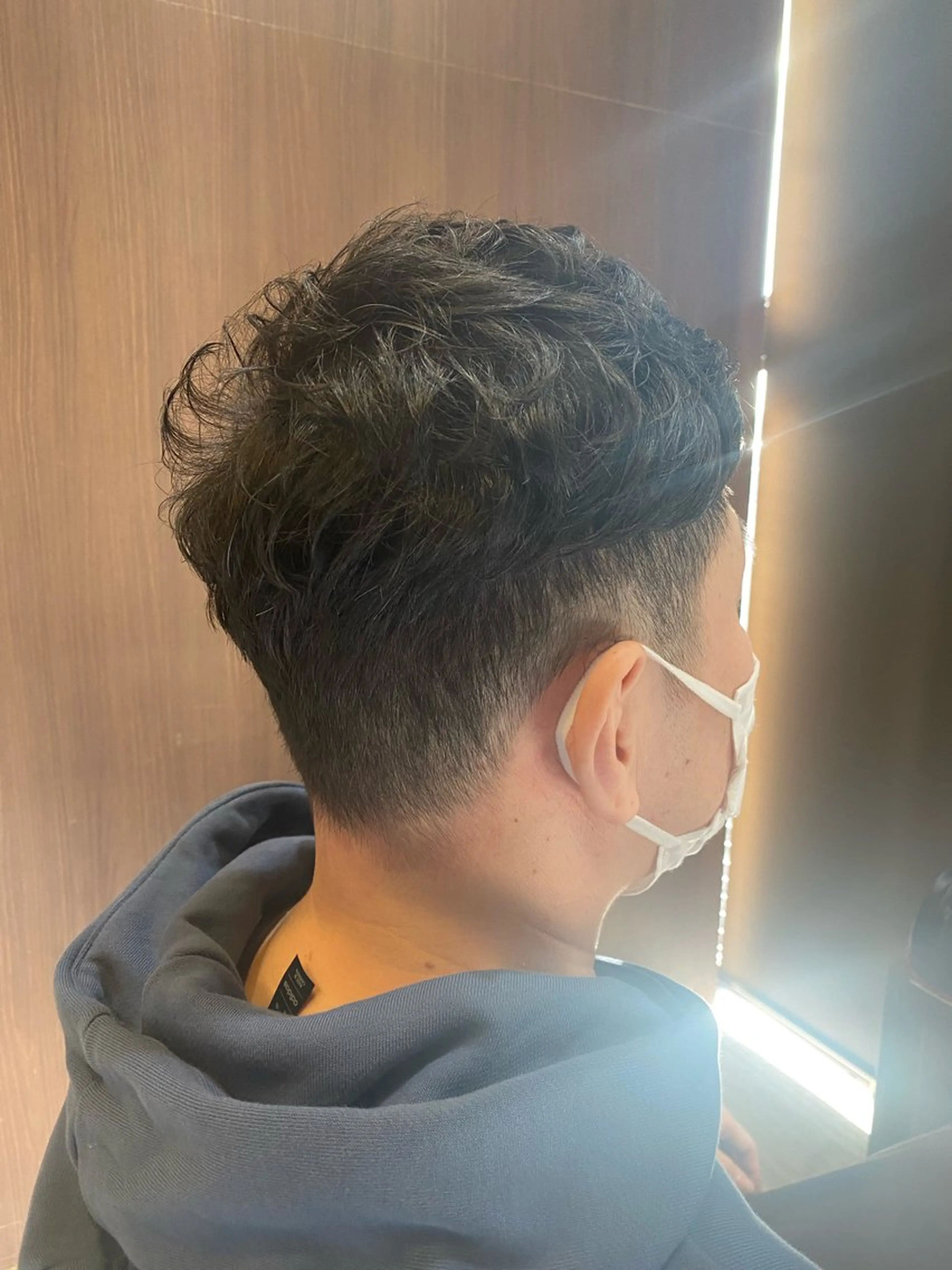 メンズ 刈り上げ カット 仲井 充のヘアスタイル