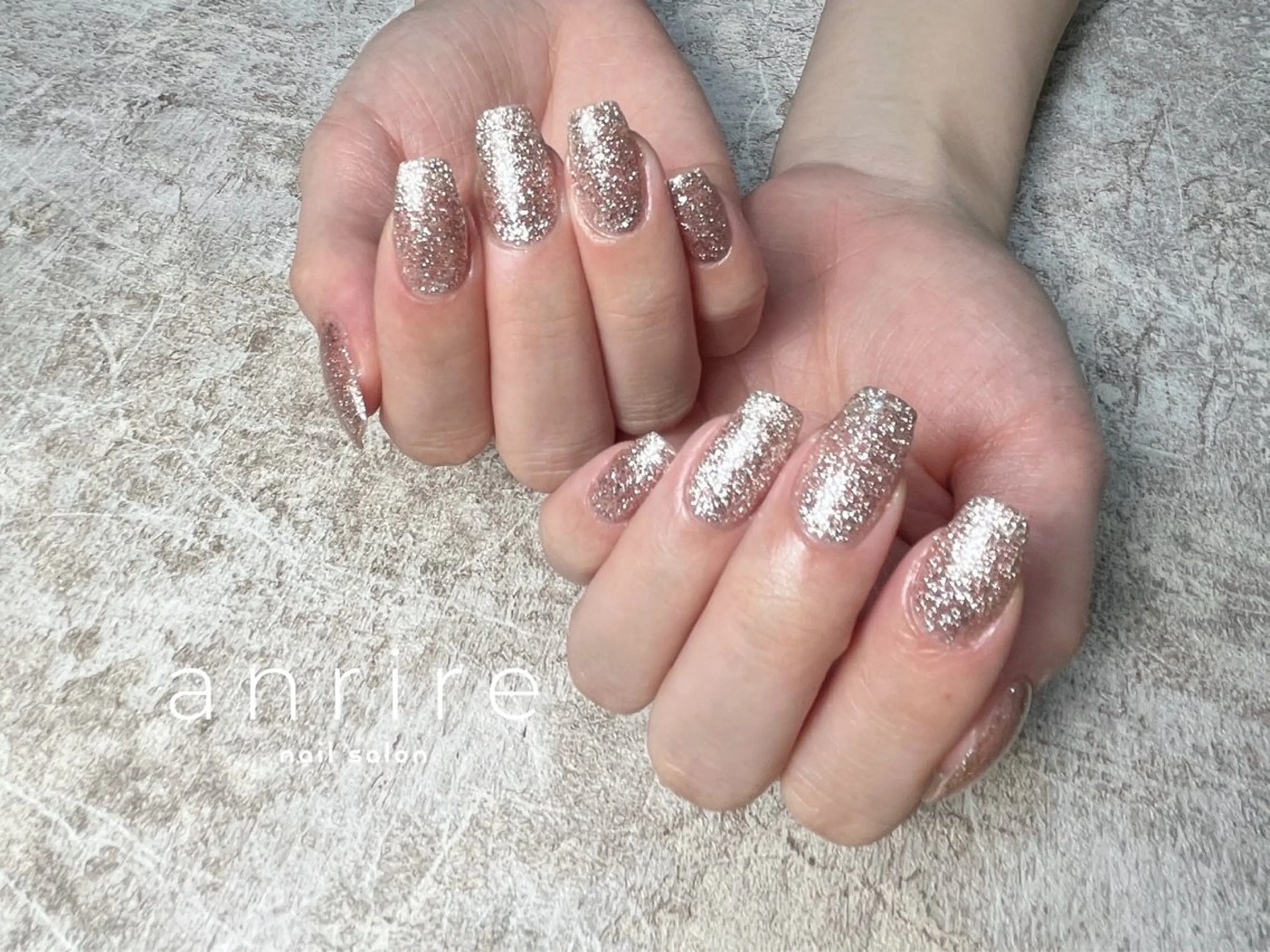 ネイル ジェルネイル ラメ(グリッター) ワンカラーネイル パラジェル シンプルネイル ハンドネイル nailsalon anrireのネイルデザイン