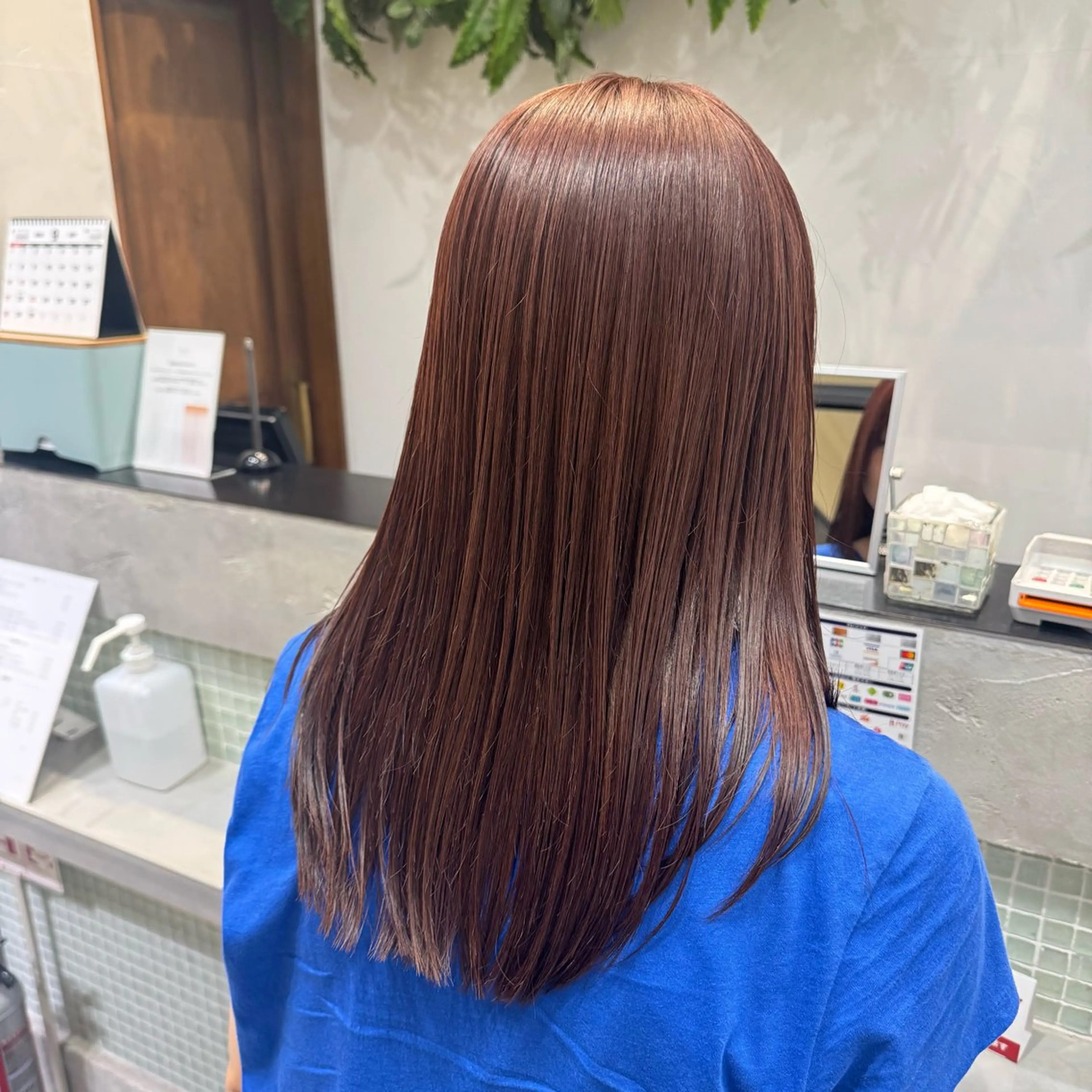 ミディアム カラー カット ヘアカラー トリートメント 透明感カラー/レイ ヤー/Nana🌈のヘアスタイル