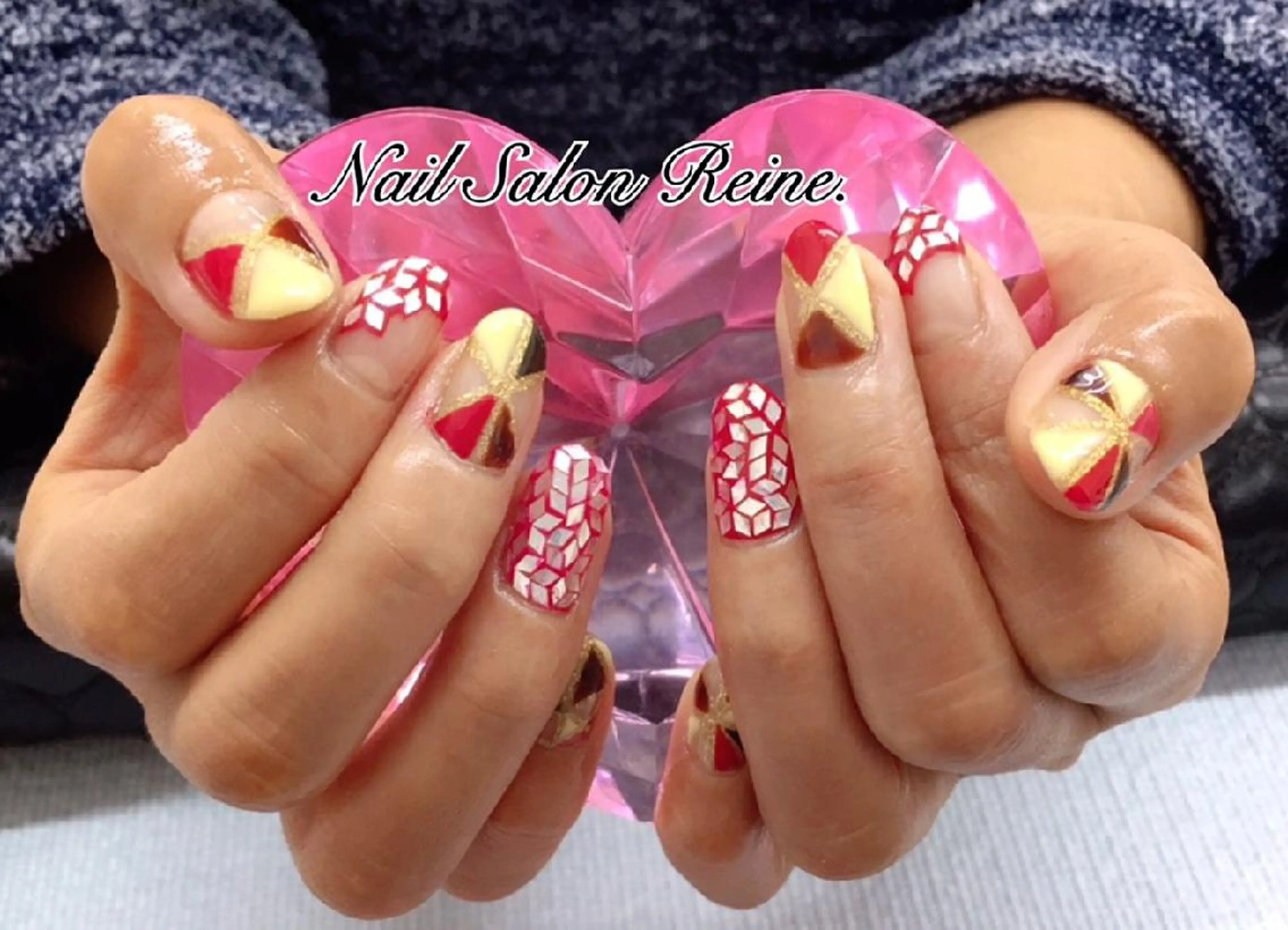 ネイル 玉栄 伶奈のネイルデザイン