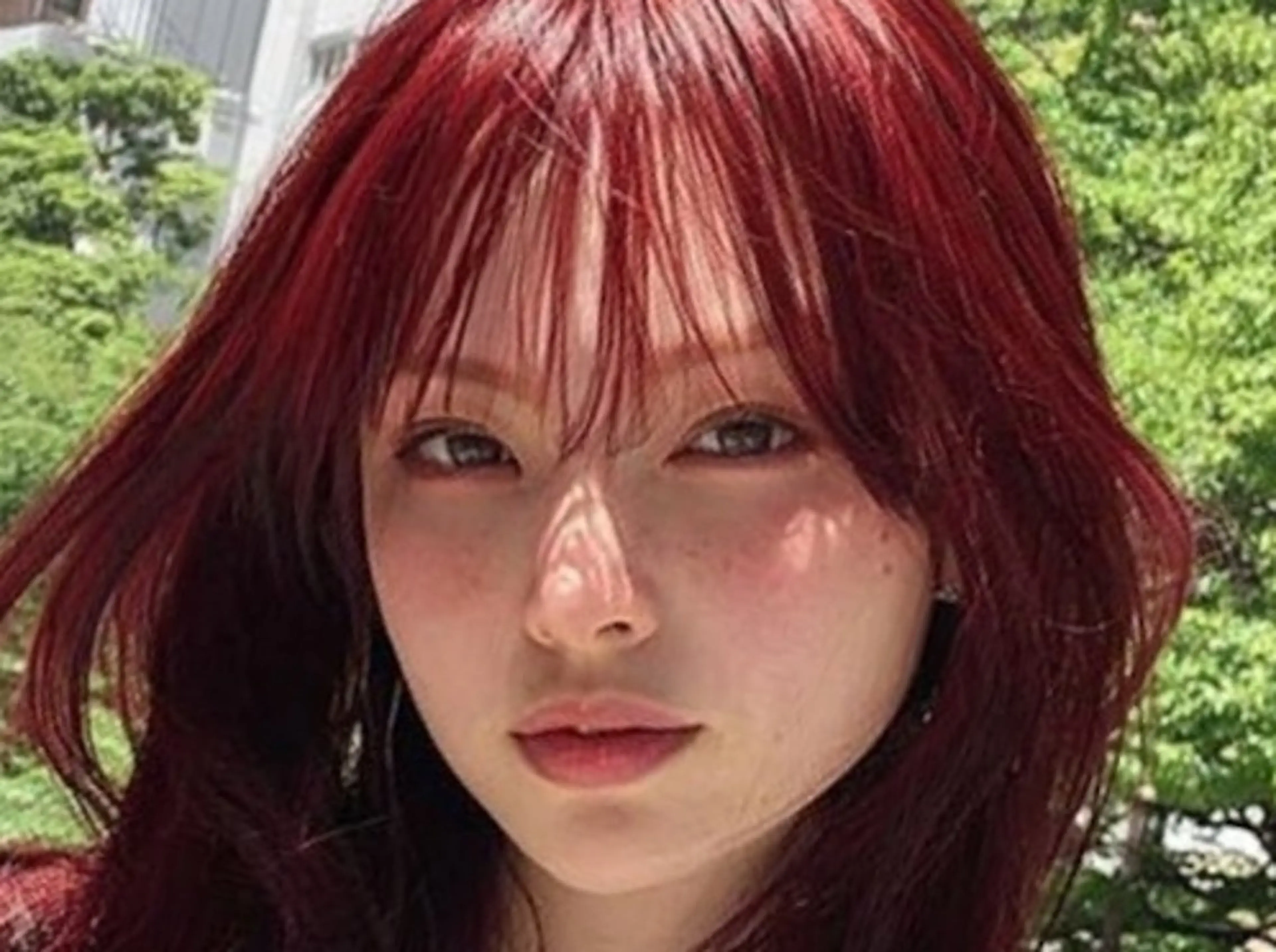 セミロング タカノ アツコのヘアスタイル