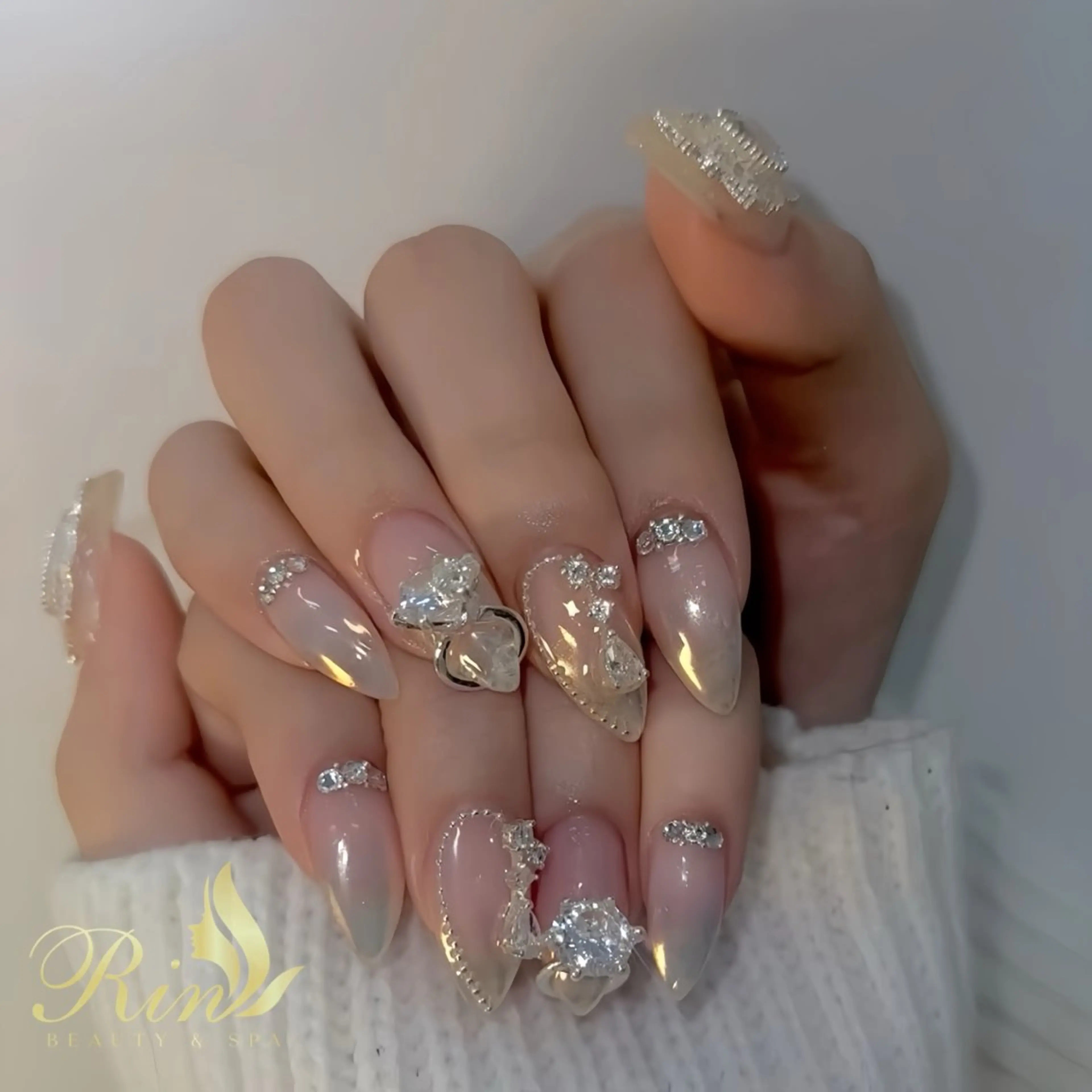ネイル アートネイル フレンチネイル ジェルネイル 韓国ネイル ミラーネイル Rin Nail 新大久保店のネイルデザイン