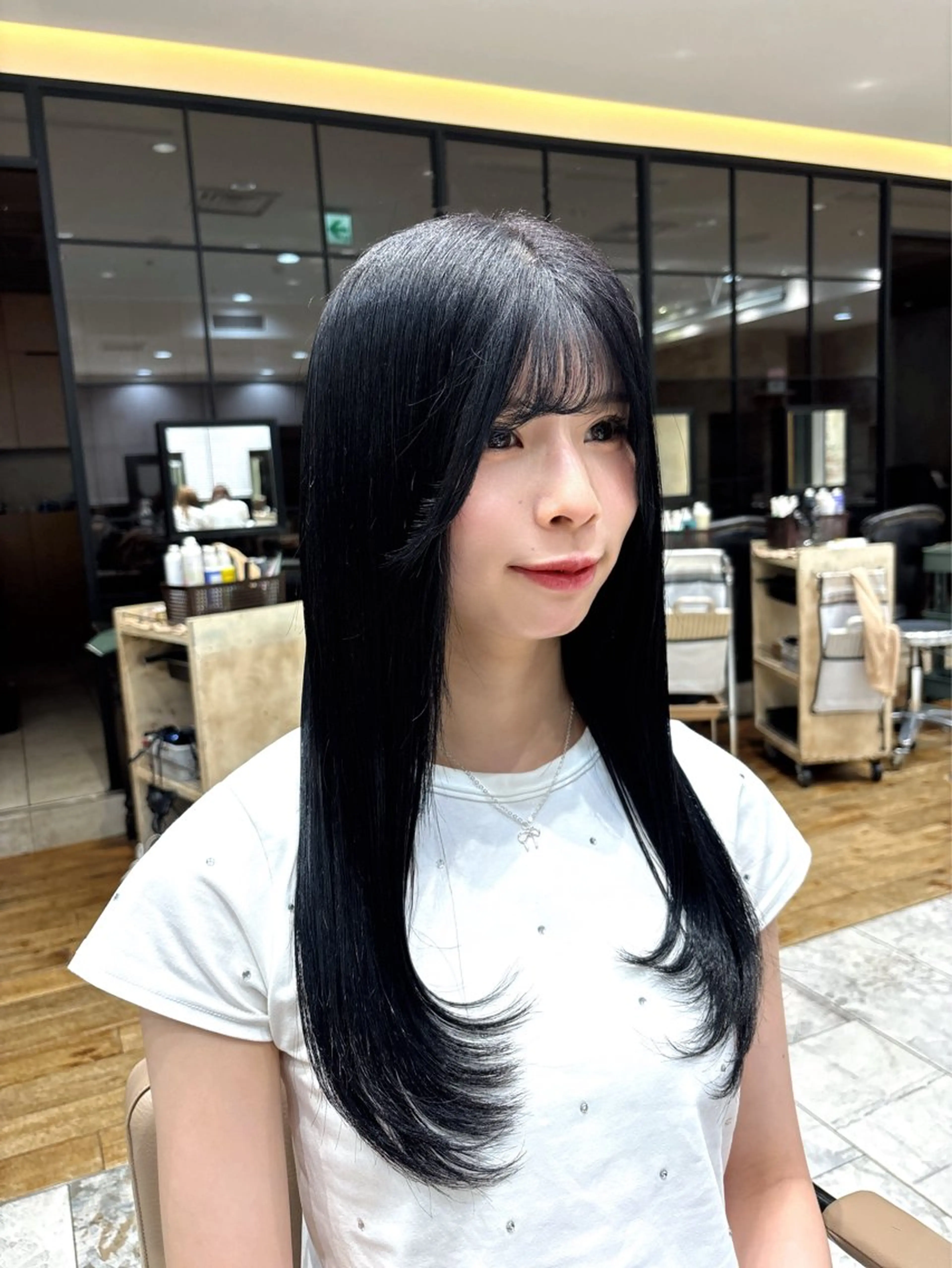 ロング 髪質改善 ロング サイドバング 新宿/レイヤー/ amu🫧のヘアスタイル