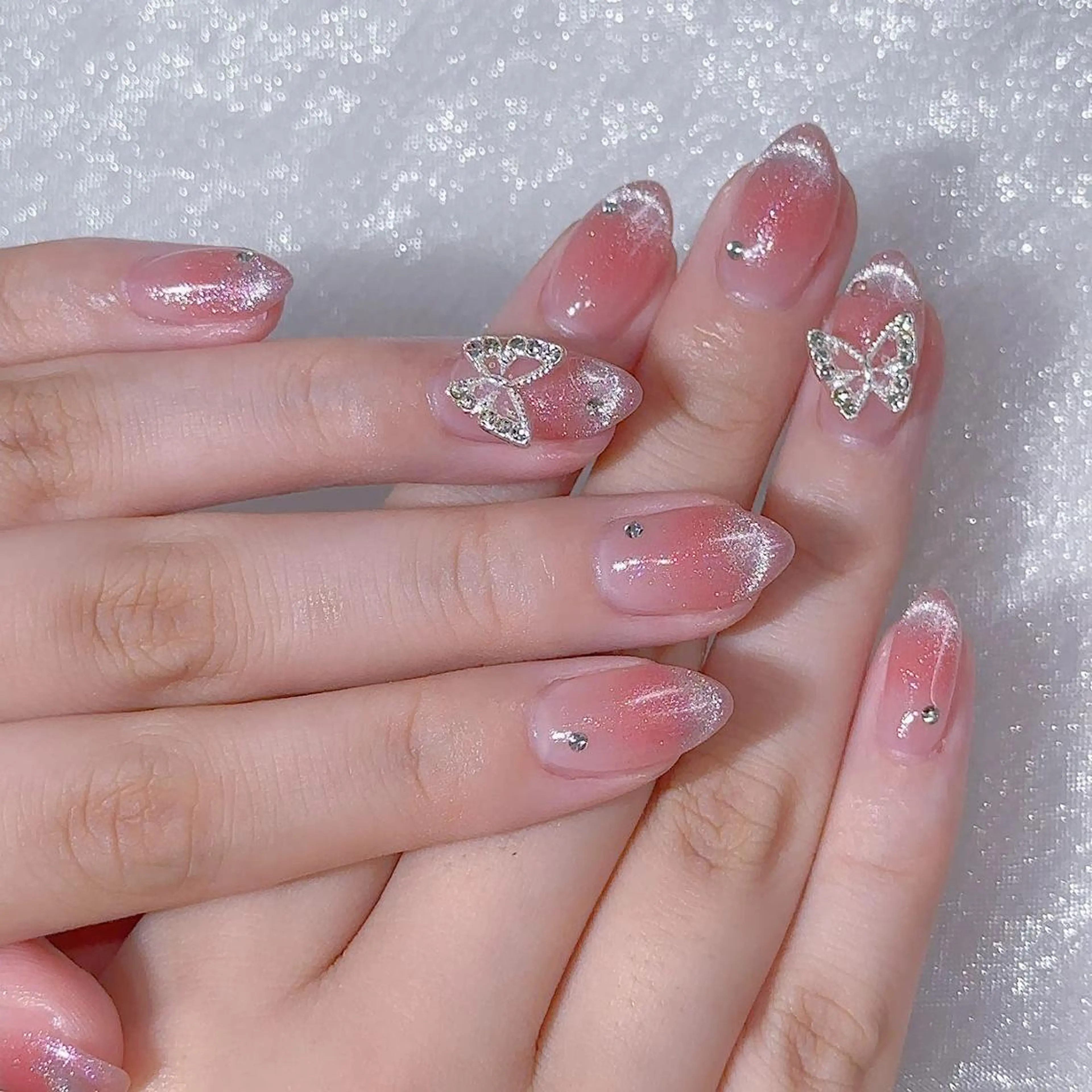 ネイル ハンドネイル Queens momoのネイルデザイン