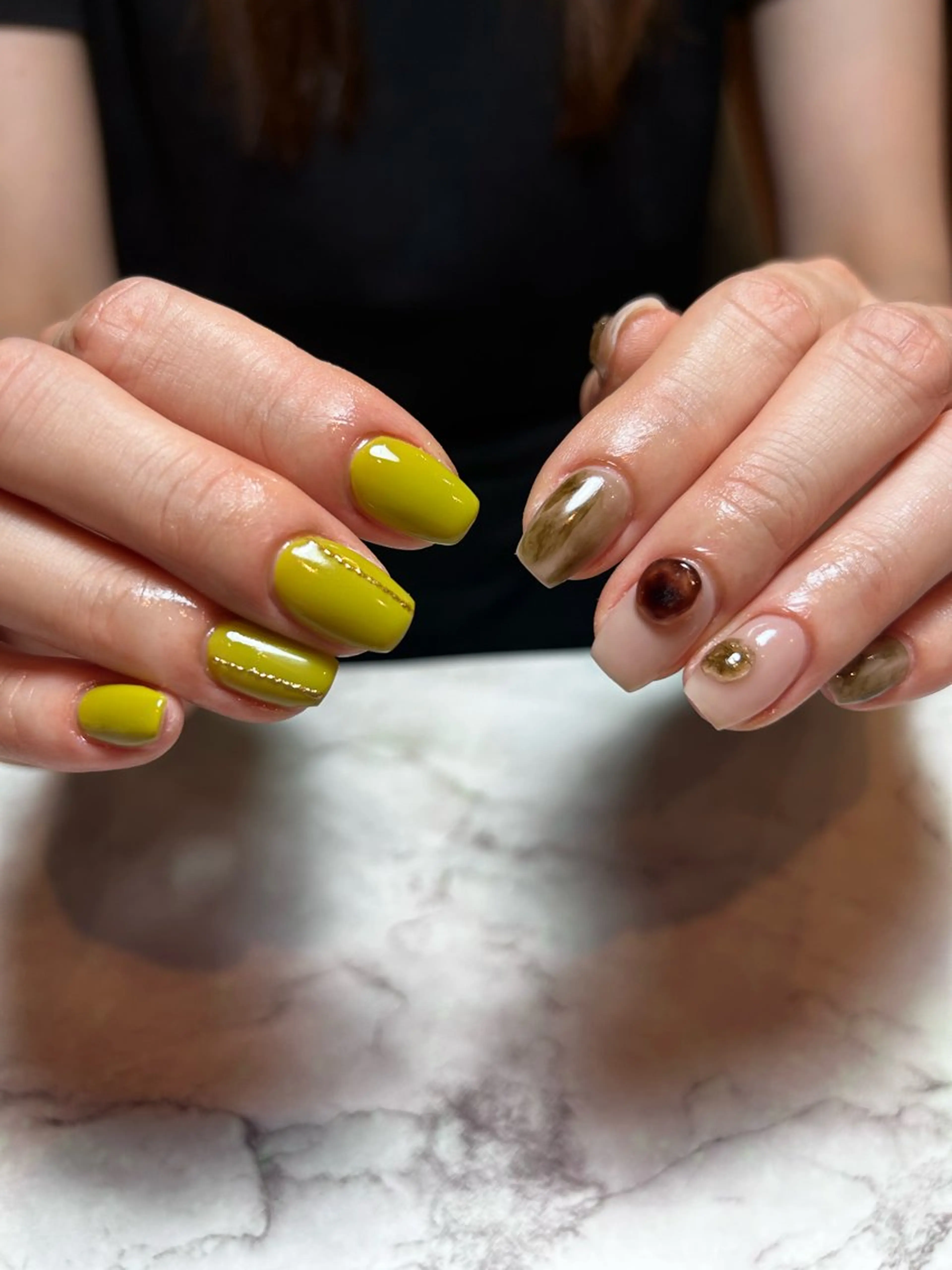 ネイル ハンドネイル フットネイル TESORO nailのネイルデザイン