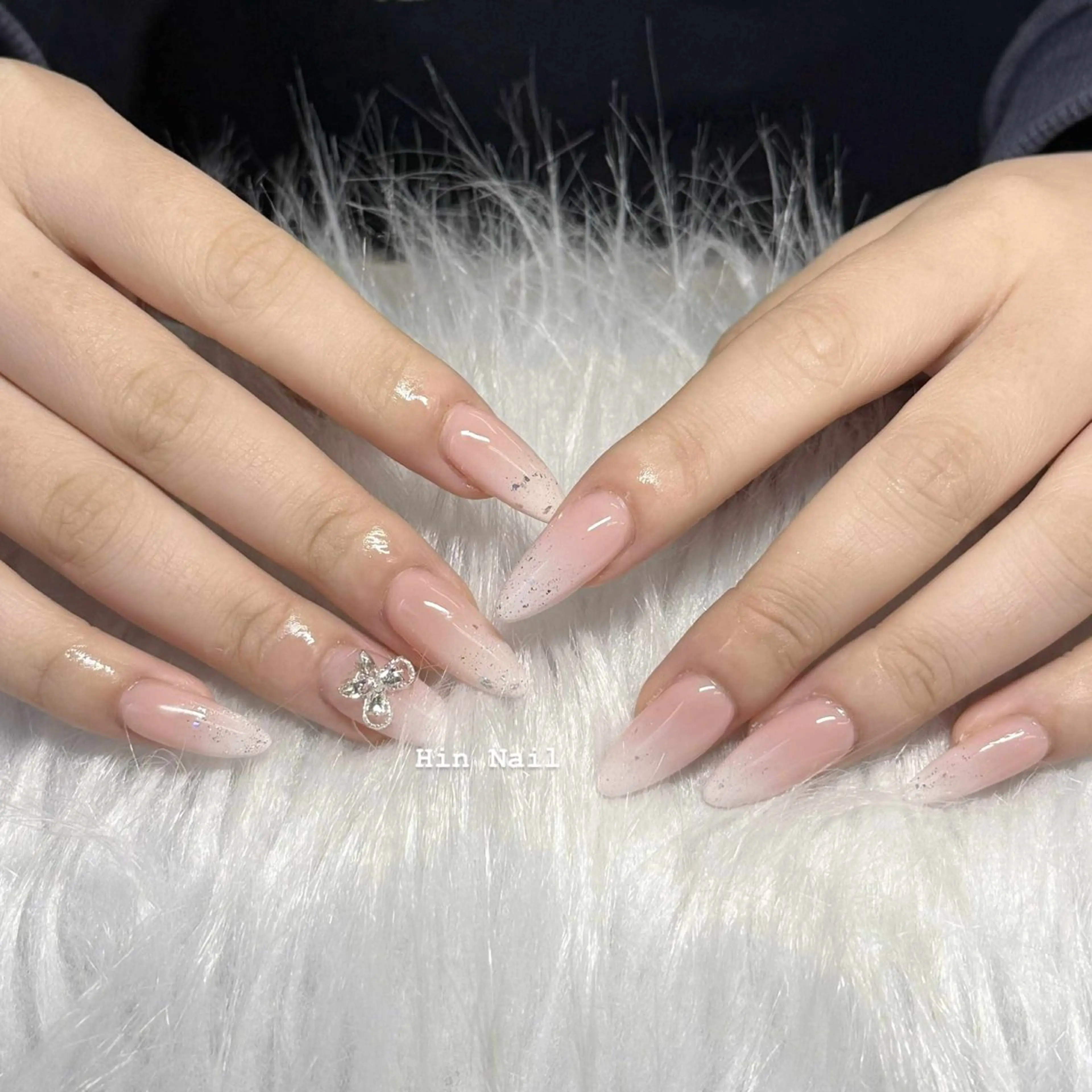 ネイル ハンドネイル HIN NAILのネイルデザイン