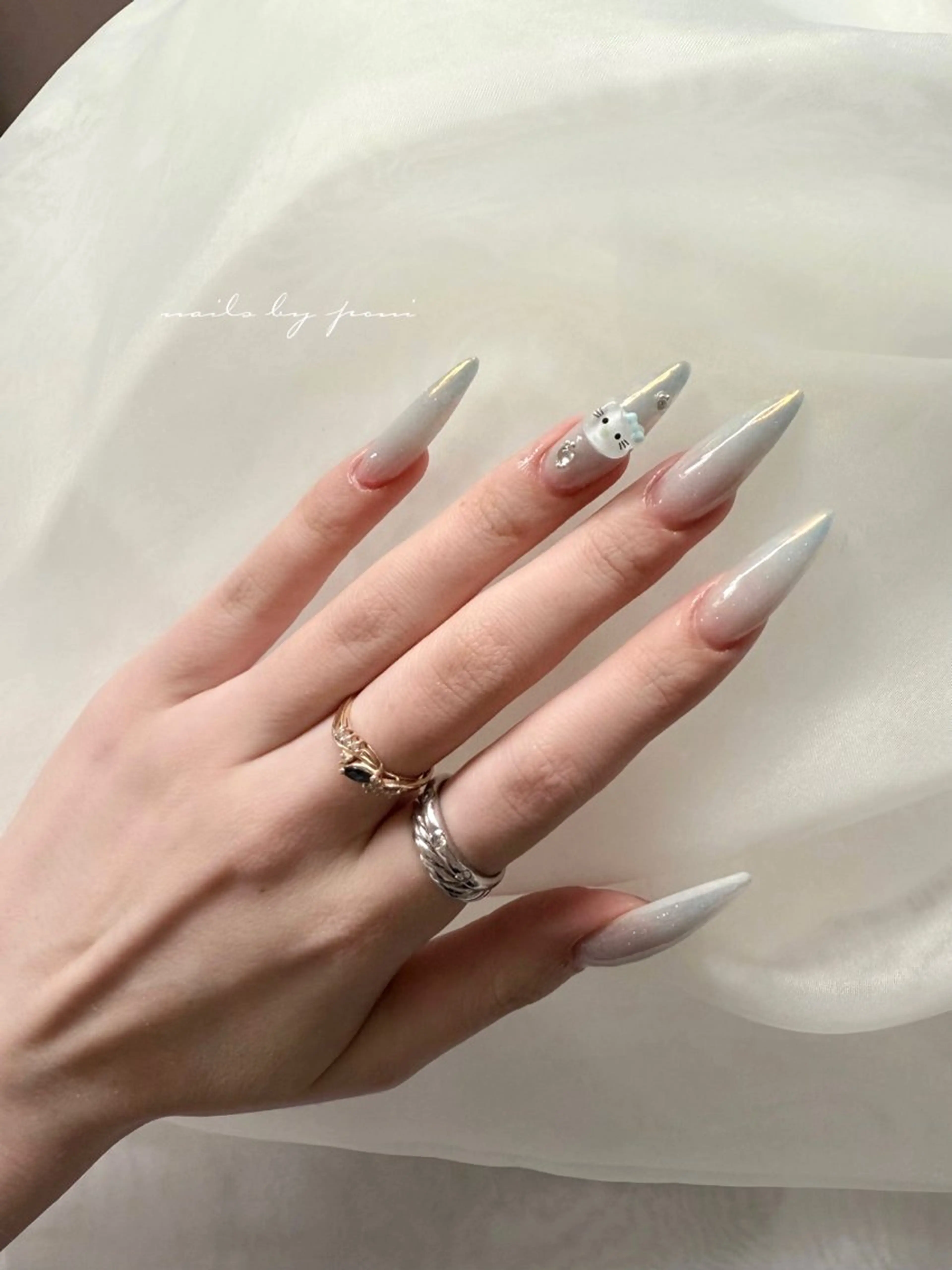 ネイル ハンドネイル NEW MOON takahoのネイルデザイン