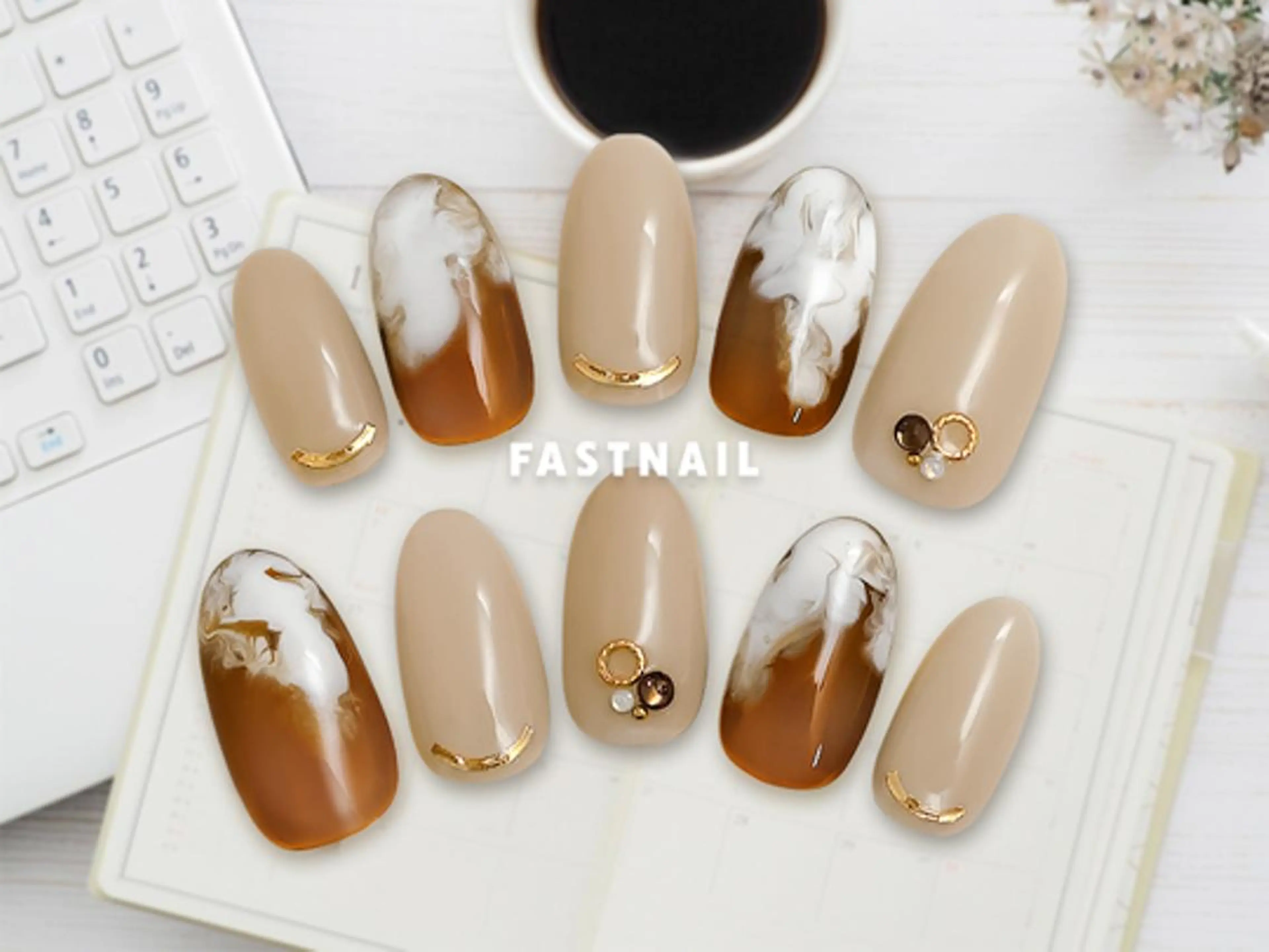 ネイル ファストネイル 京都烏丸店のネイルデザイン