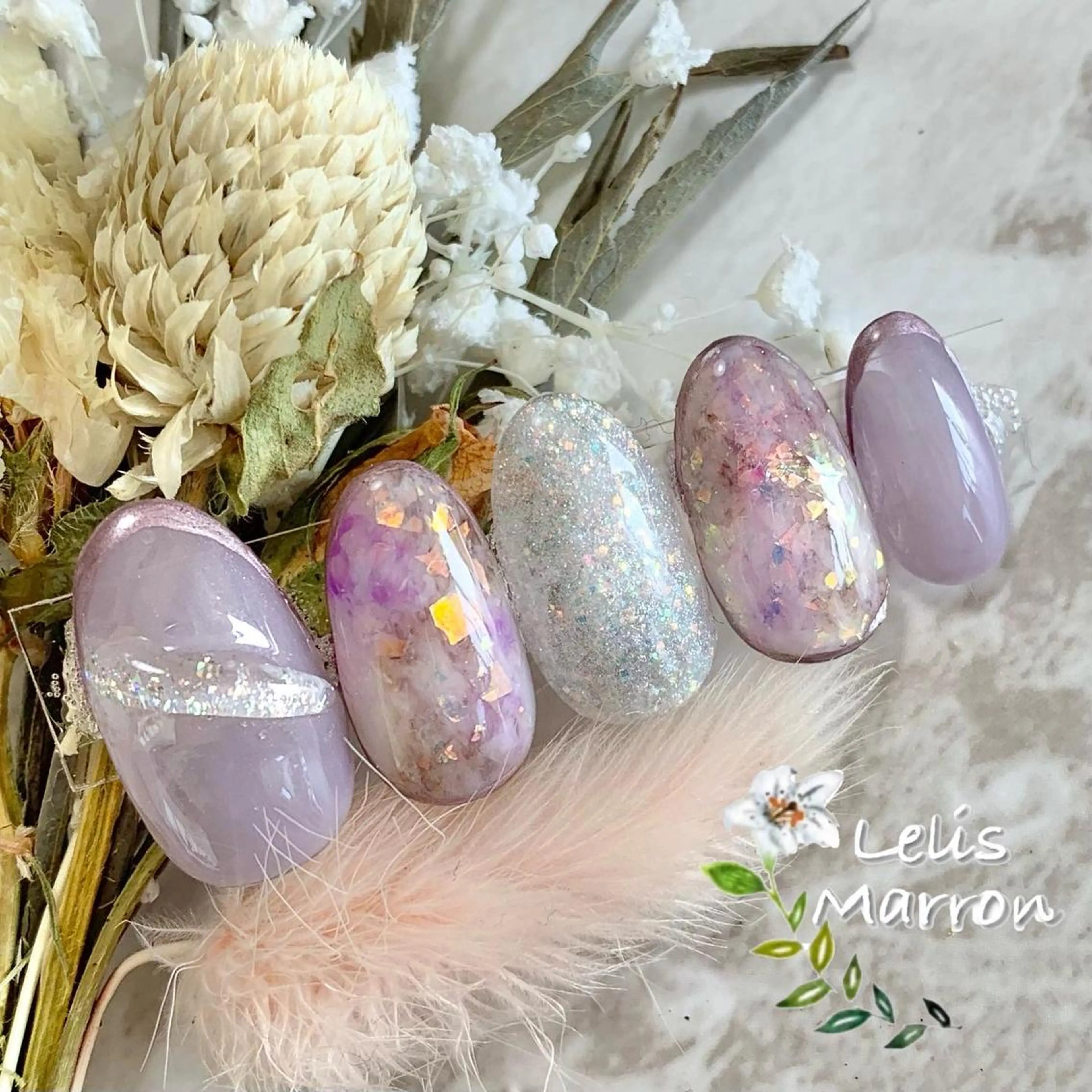 ネイル アートネイル ニュアンスネイル オフィスネイル パープル 春ネイル ハンドネイル 岸 侑李のネイルデザイン