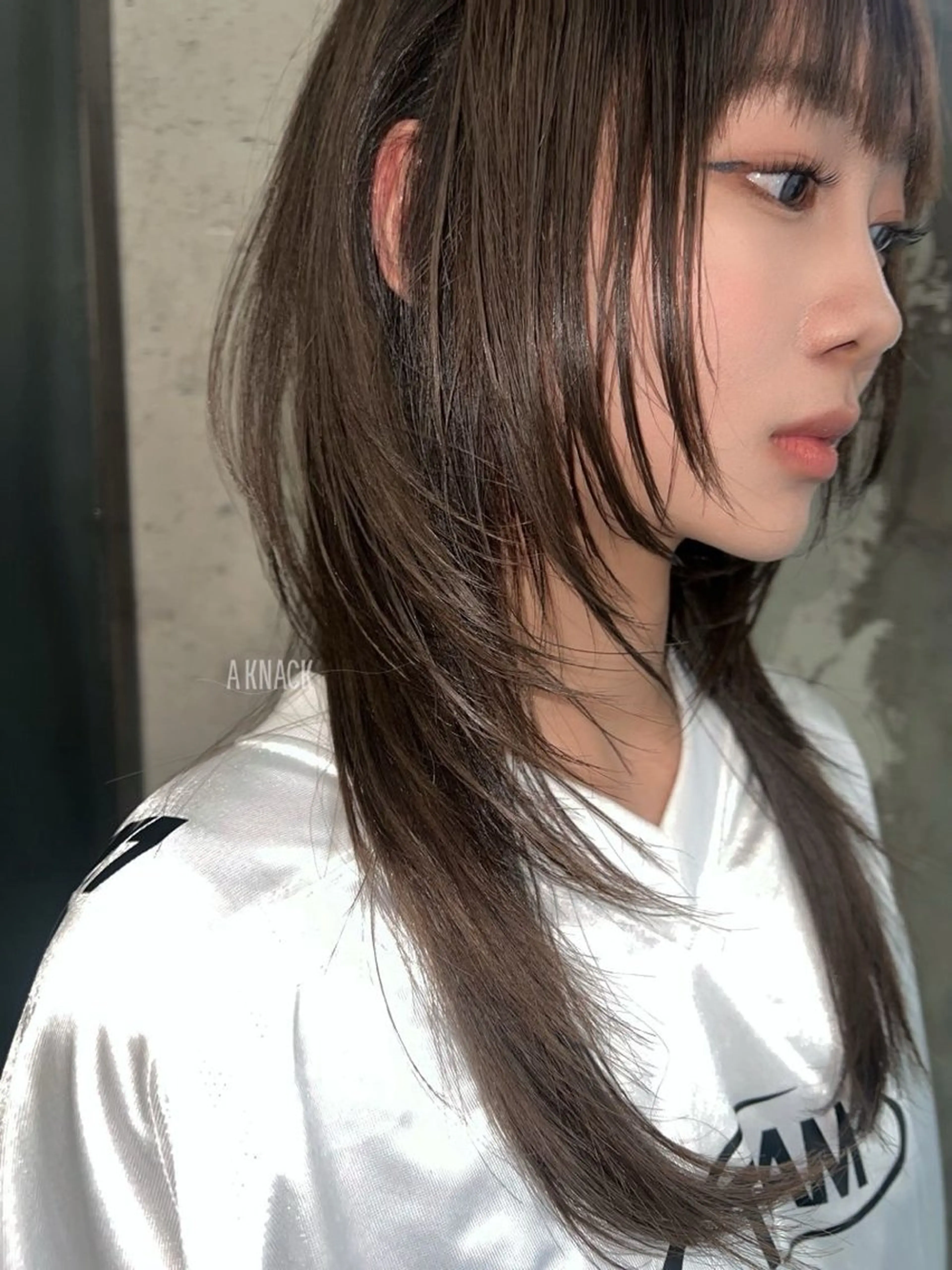 セミロング カラー 栄/ミルクティー/ ベージュ/リホナ🧸のヘアスタイル