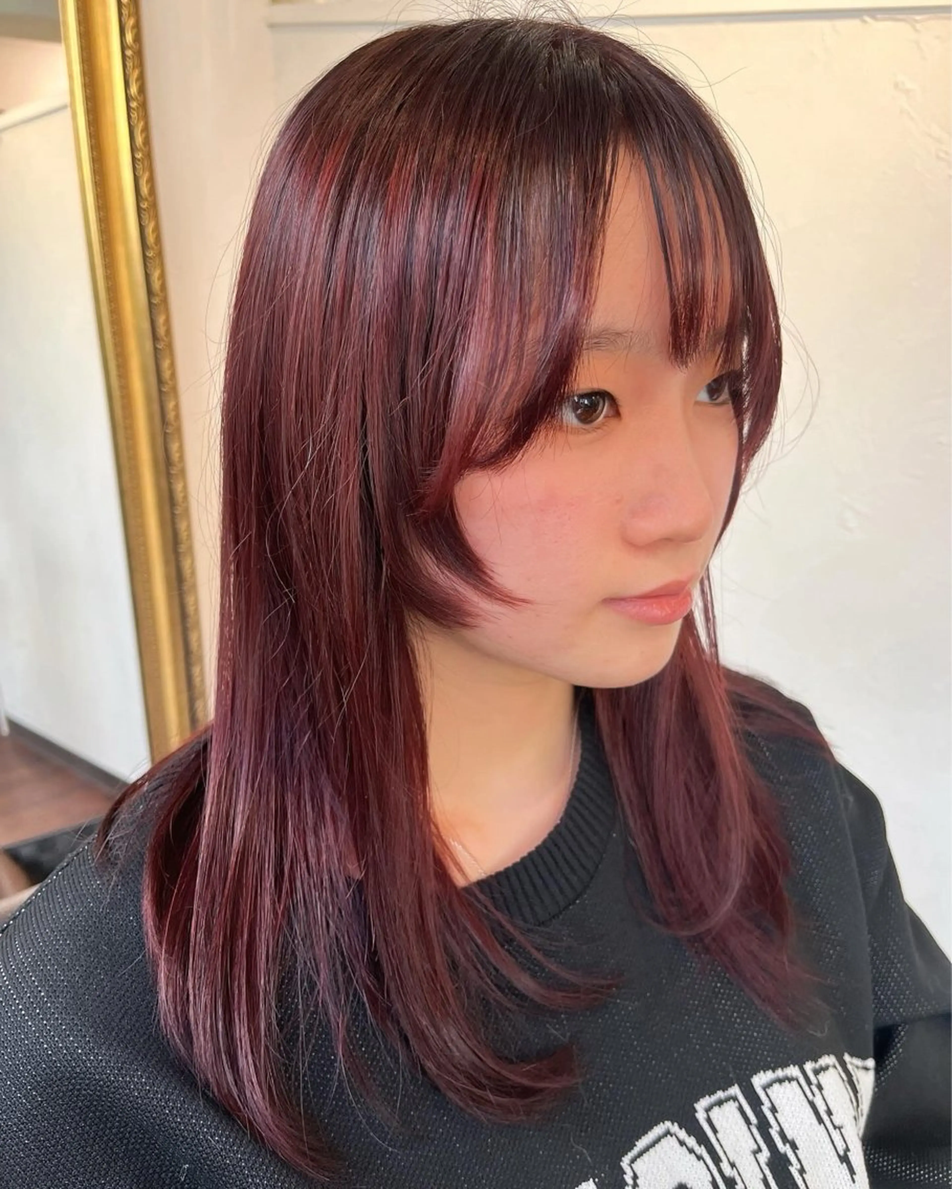 ロング カット 南里  梨奈のヘアスタイル