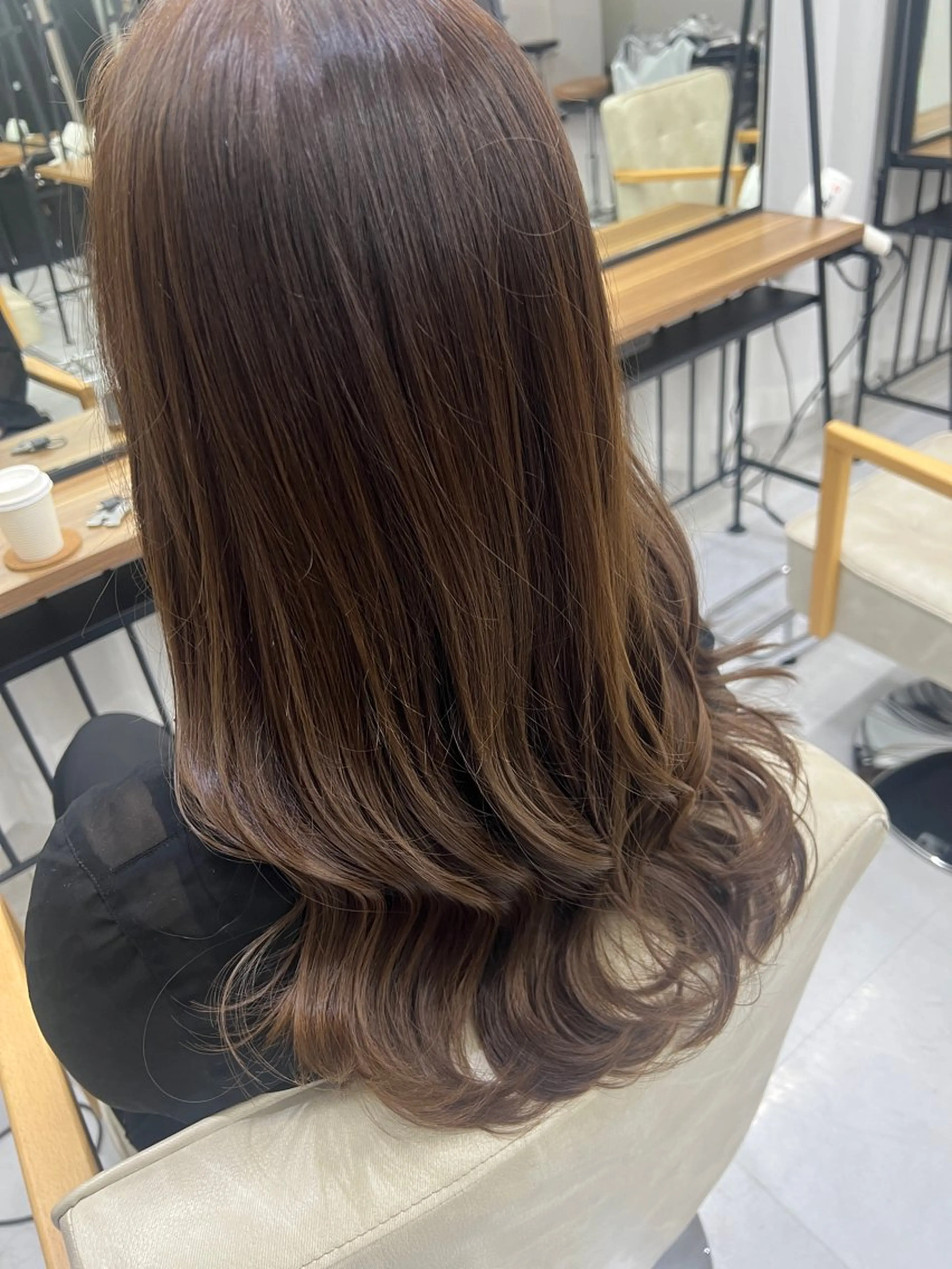 ロング カラー オモカワ オトナのヘアスタイル