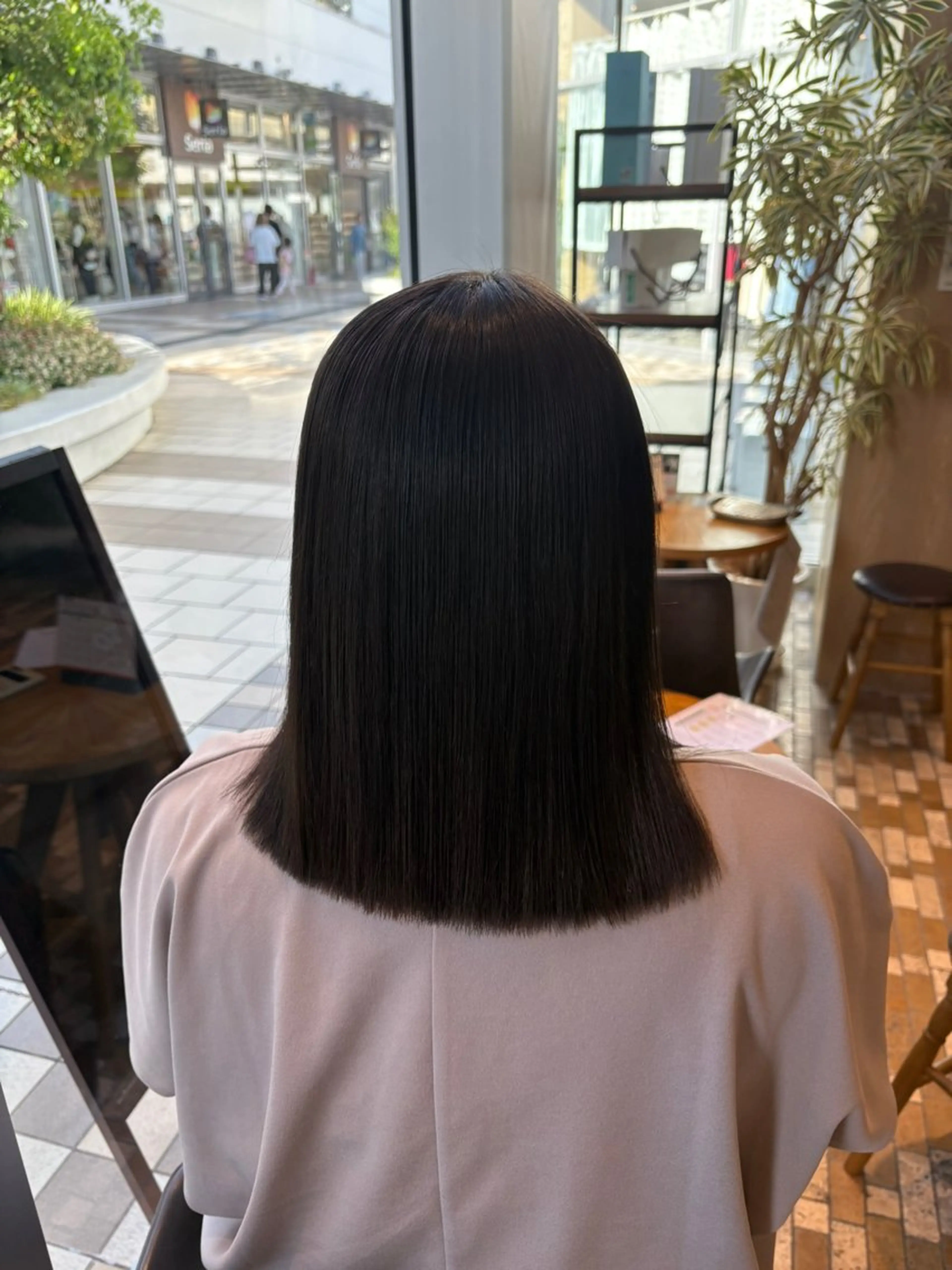 ミディアム Lolonois 森ノ宮/RINのヘアスタイル