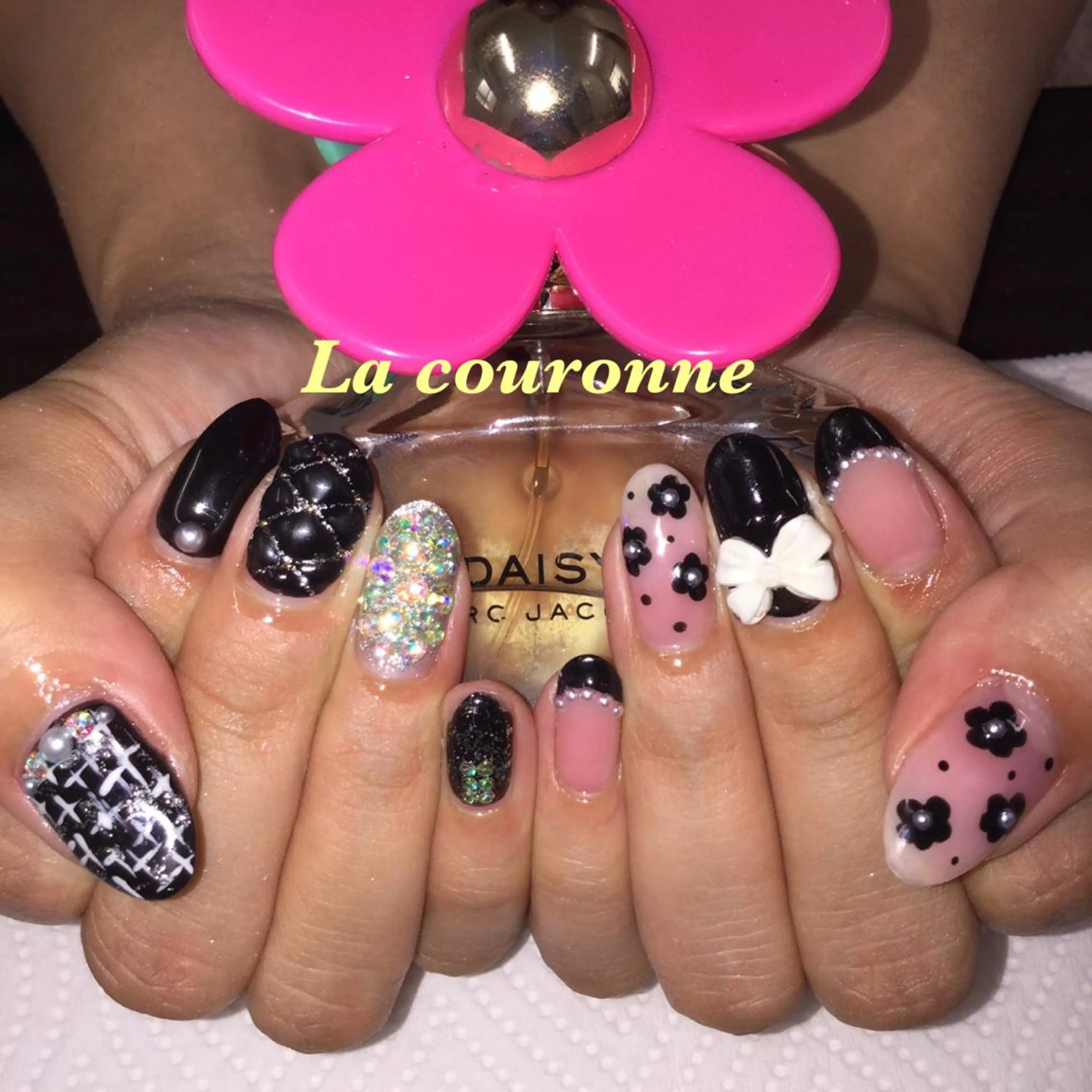 ネイル ハンドネイル Lacouronne NATSUMIのネイルデザイン