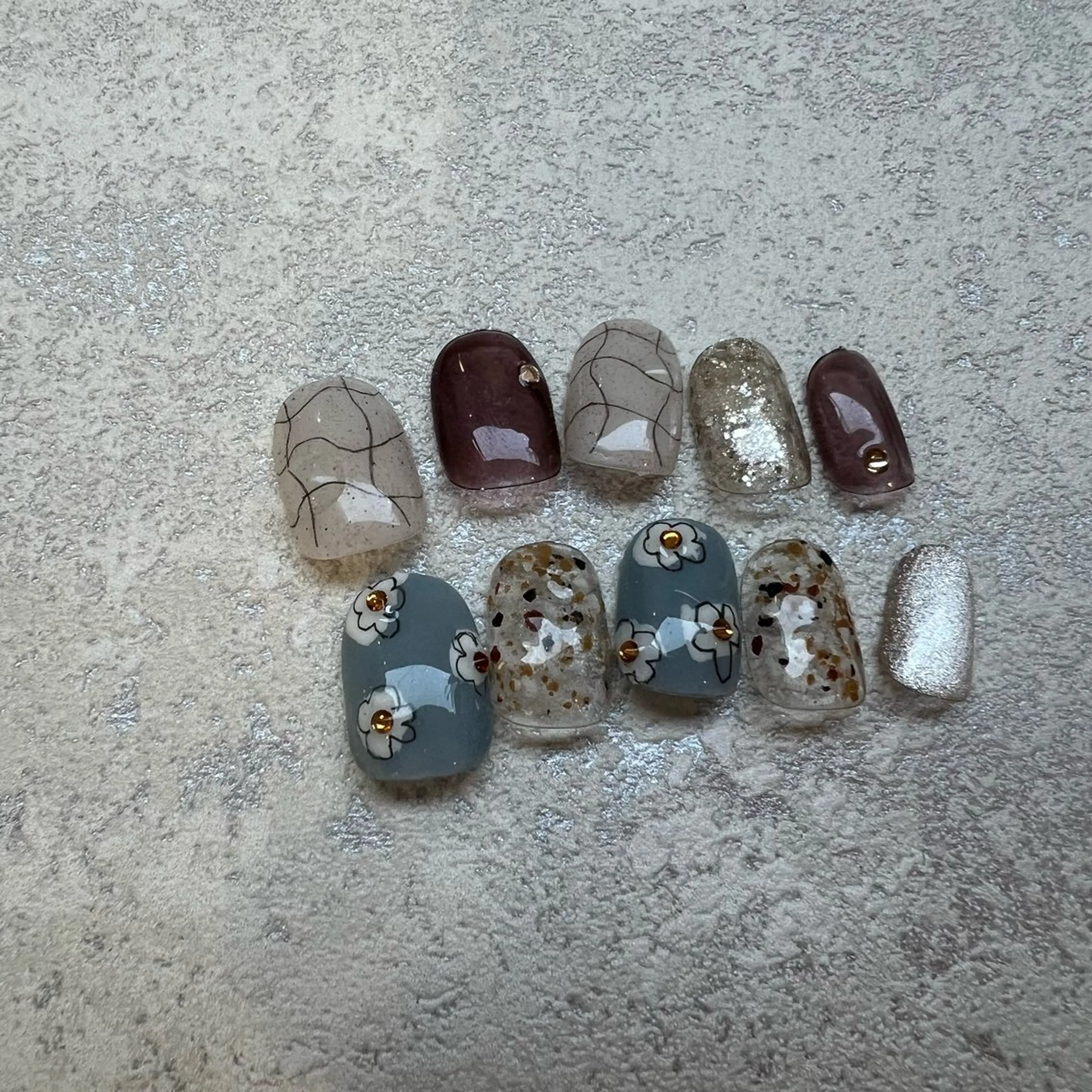 ネイル AlohaLuana 🌺jrネイリストのネイルデザイン