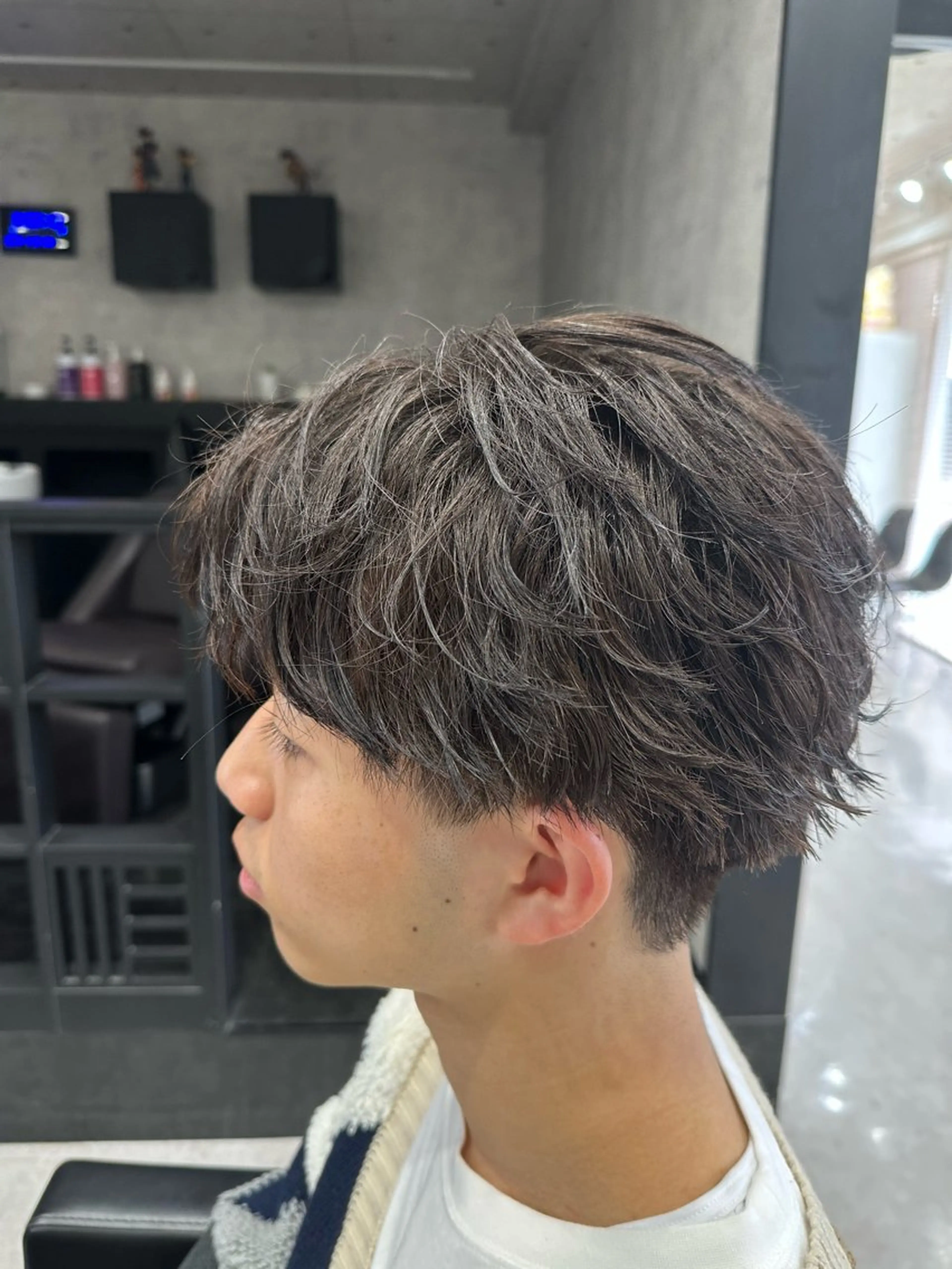 ショート パーマ メンズ フェザーパーマ メンズパーマ カット パーマ ユウ🪄 パーマ指名No1のヘアスタイル
